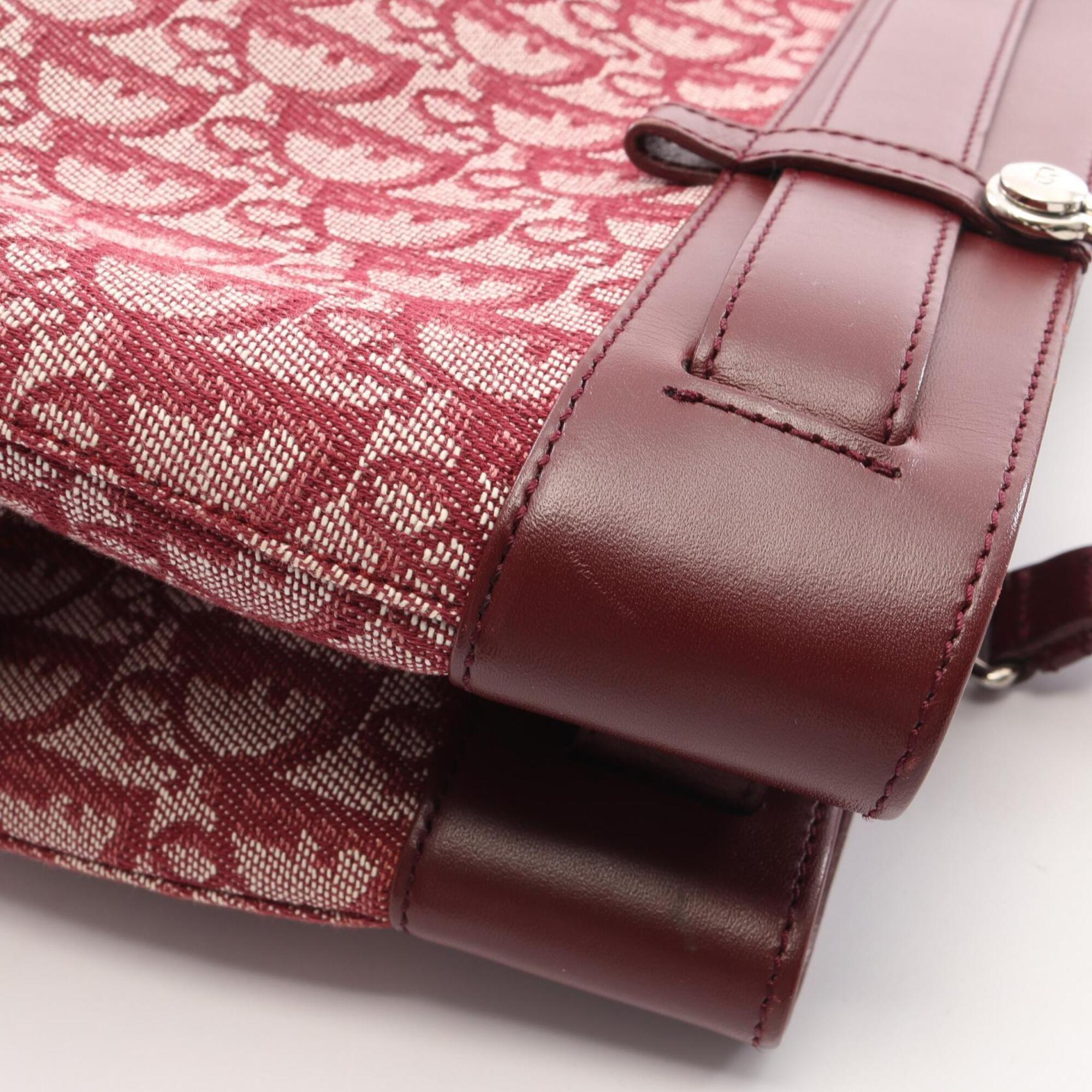 Christian Dior Bordeaux Canvas Leather Handbag (Pre-Owned)
