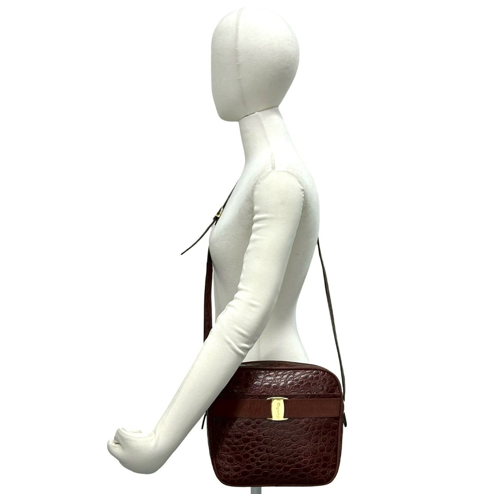 Salvatore Ferragamo Brown Leather Shoulder Bag (Pre-Owned)