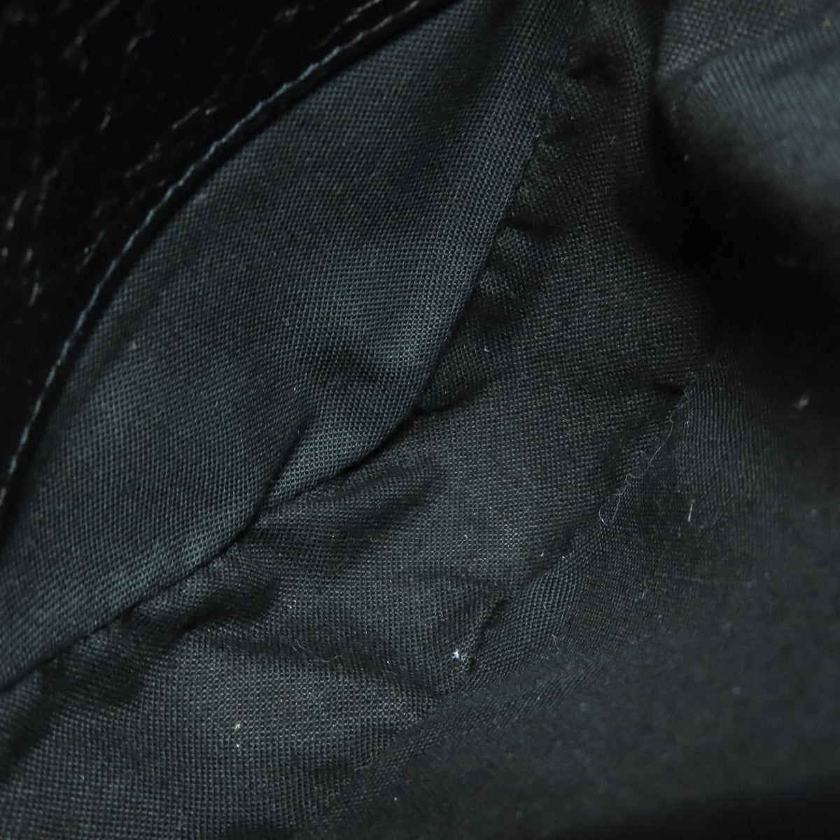 Balenciaga Black Leather Shoulder Bag (Pre-Owned)