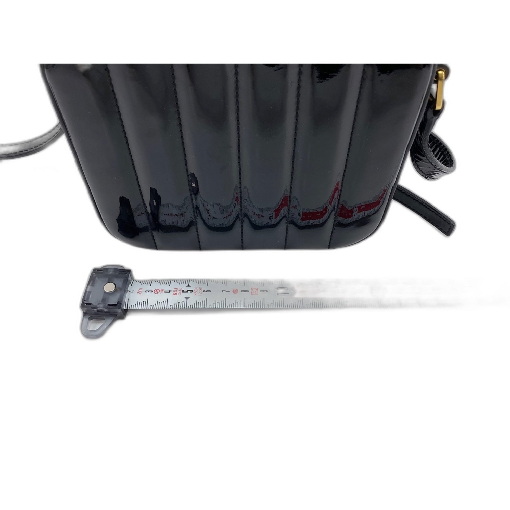 Yves Saint Laurent Black Shoulder Bag (Pre-Owned)