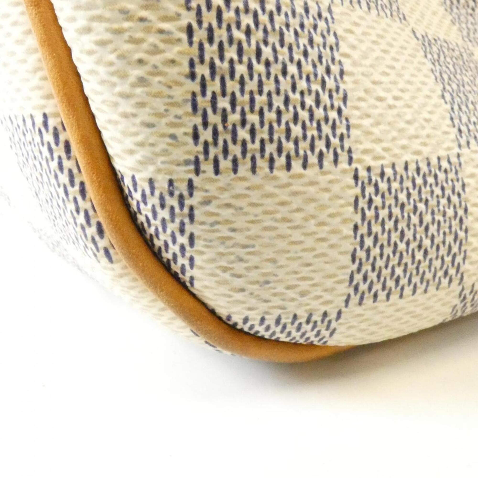 Louis Vuitton Azur White Coated Canvas Shoulder Bag (Pre-Owned)