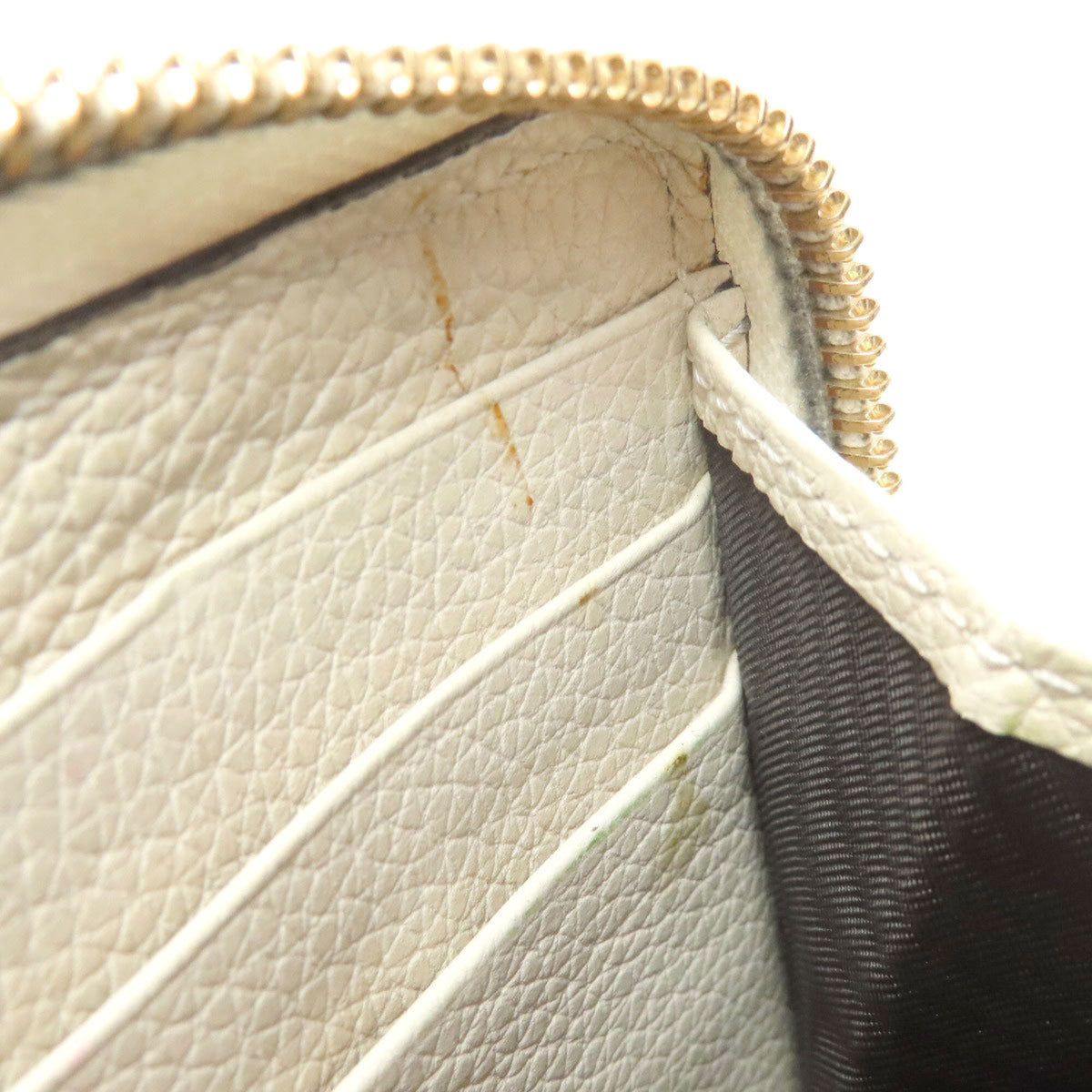 Gucci Ivory Leather Long Wallet (Bi-Fold) (Pre-Owned)