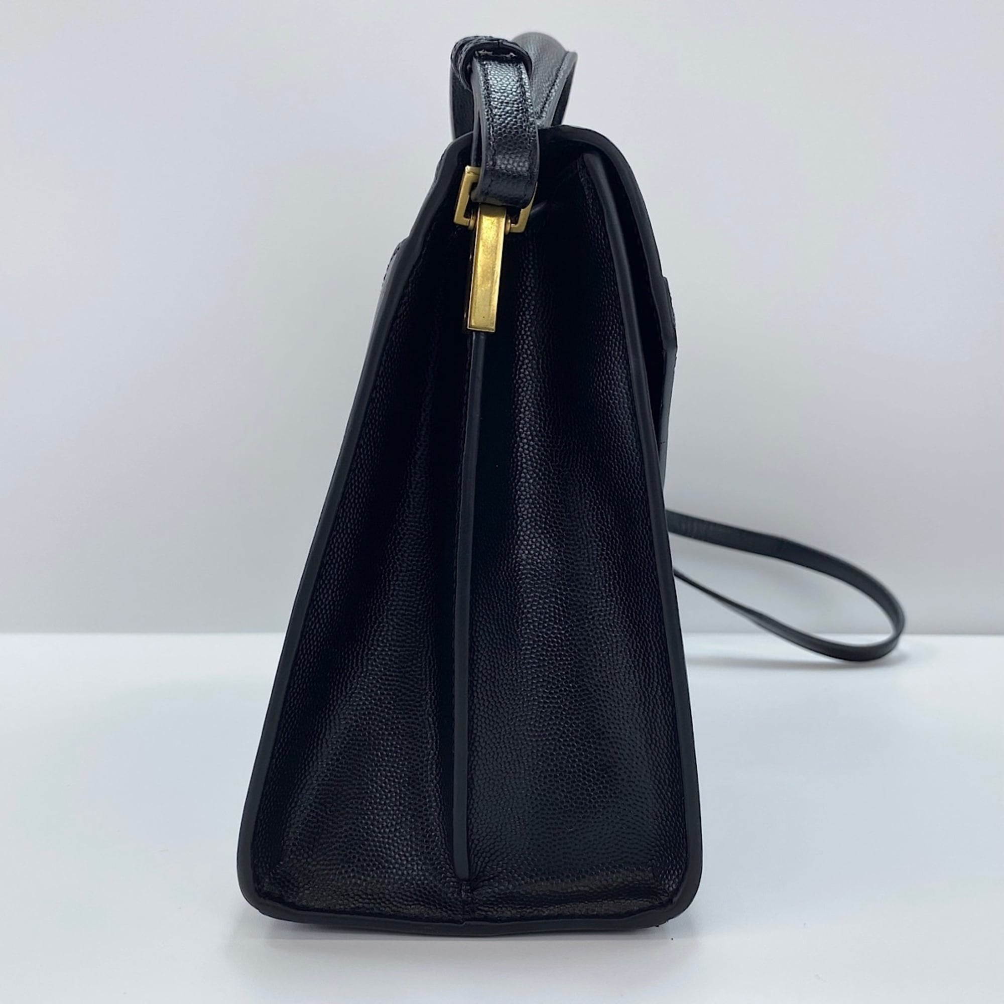Yves Saint Laurent Cassandre Black Handbag (Pre-Owned)