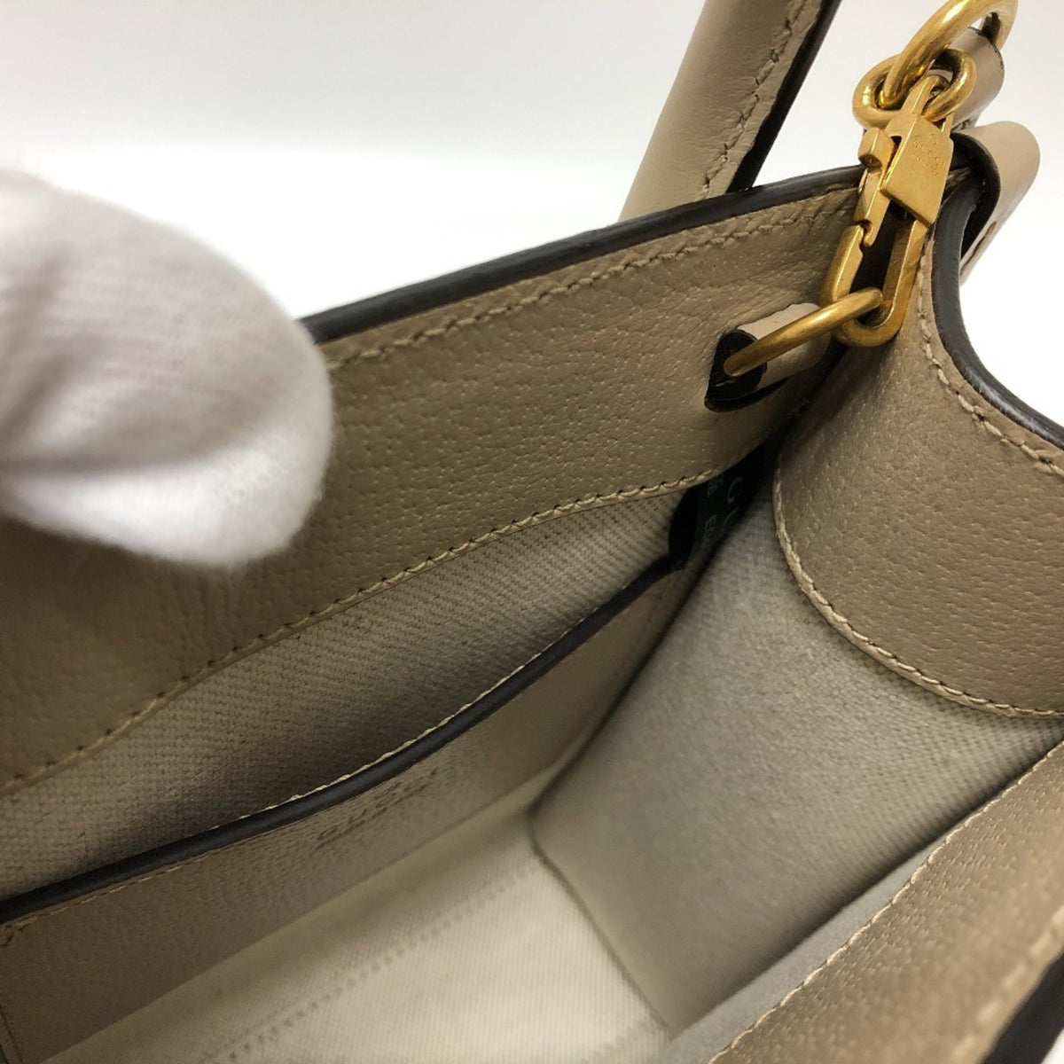 Gucci Light Beige Gg Supreme Shoulder Bag Tote Bag (Pre-Owned)