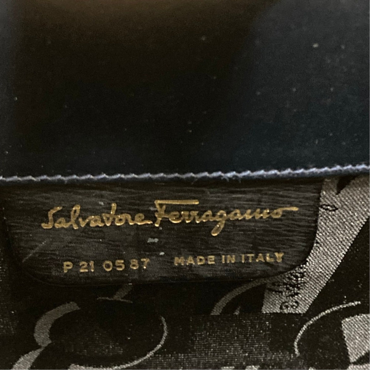 Salvatore Ferragamo Black Leather Clutch Bag Shoulder Bag (Pre-Owned)