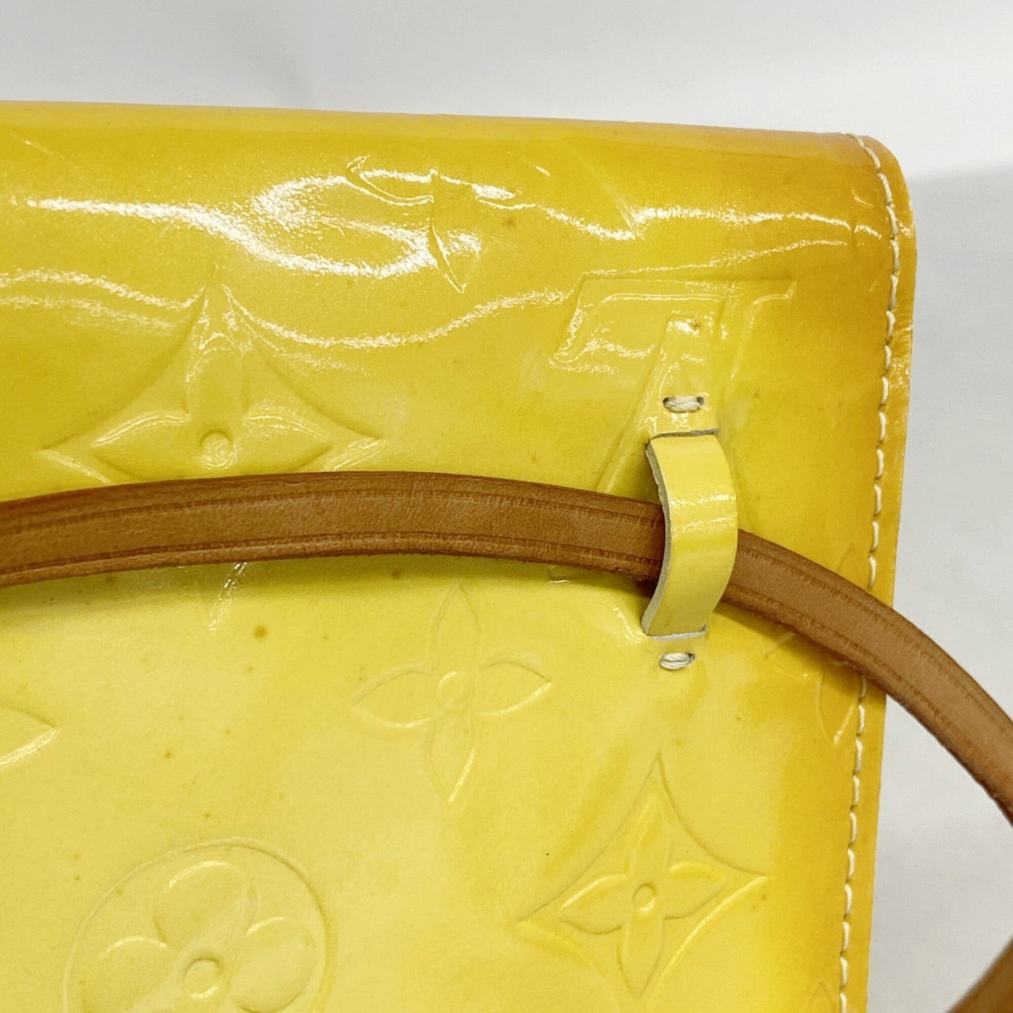 Louis Vuitton Lime Yellow Shoulder Bag (Pre-Owned)