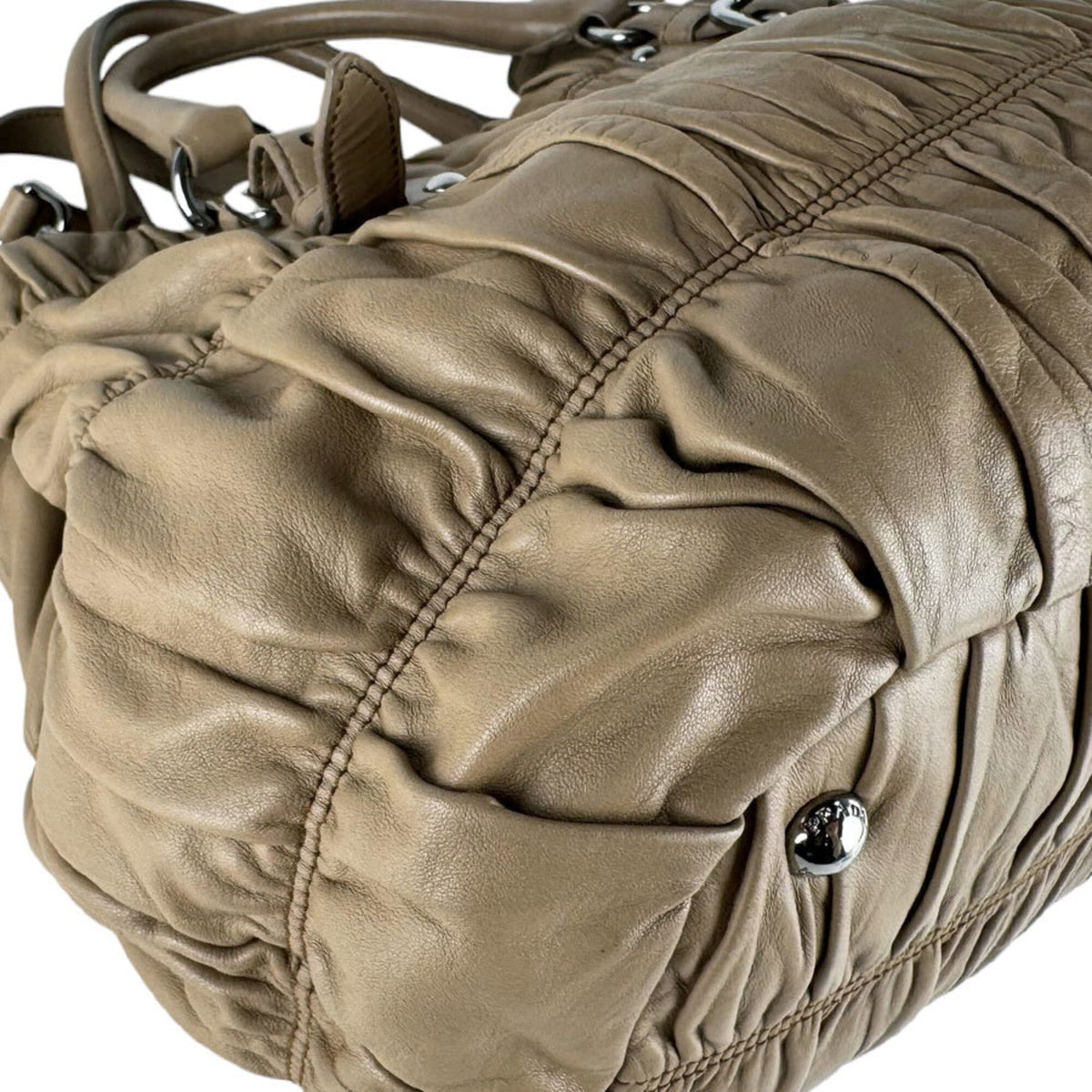 Prada Beige Leather Handbag Shoulder Bag (Pre-Owned)