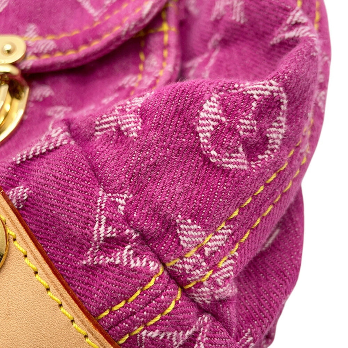 Louis Vuitton Fuchsia Monogram Denim Handbag Shoulder Bag (Pre-Owned)