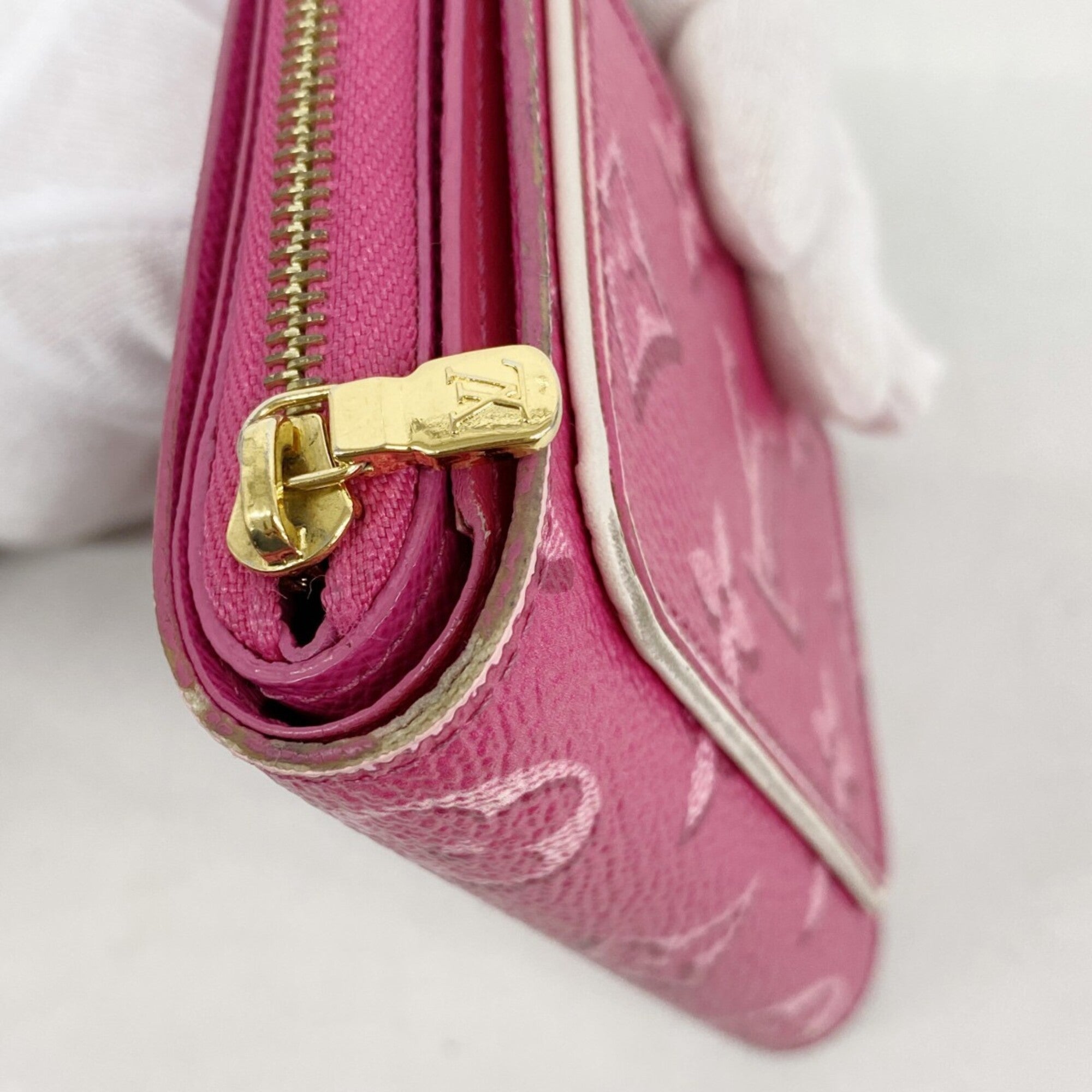 Louis Vuitton Fuchsia Wallet (Bi-Fold) (Pre-Owned)