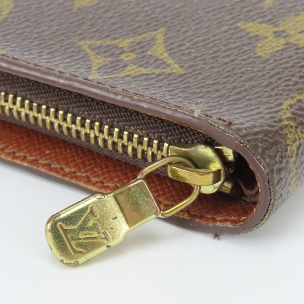 Louis Vuitton Brown Monogram Monogram Long Wallet (Bi-Fold) (Pre-Owned)