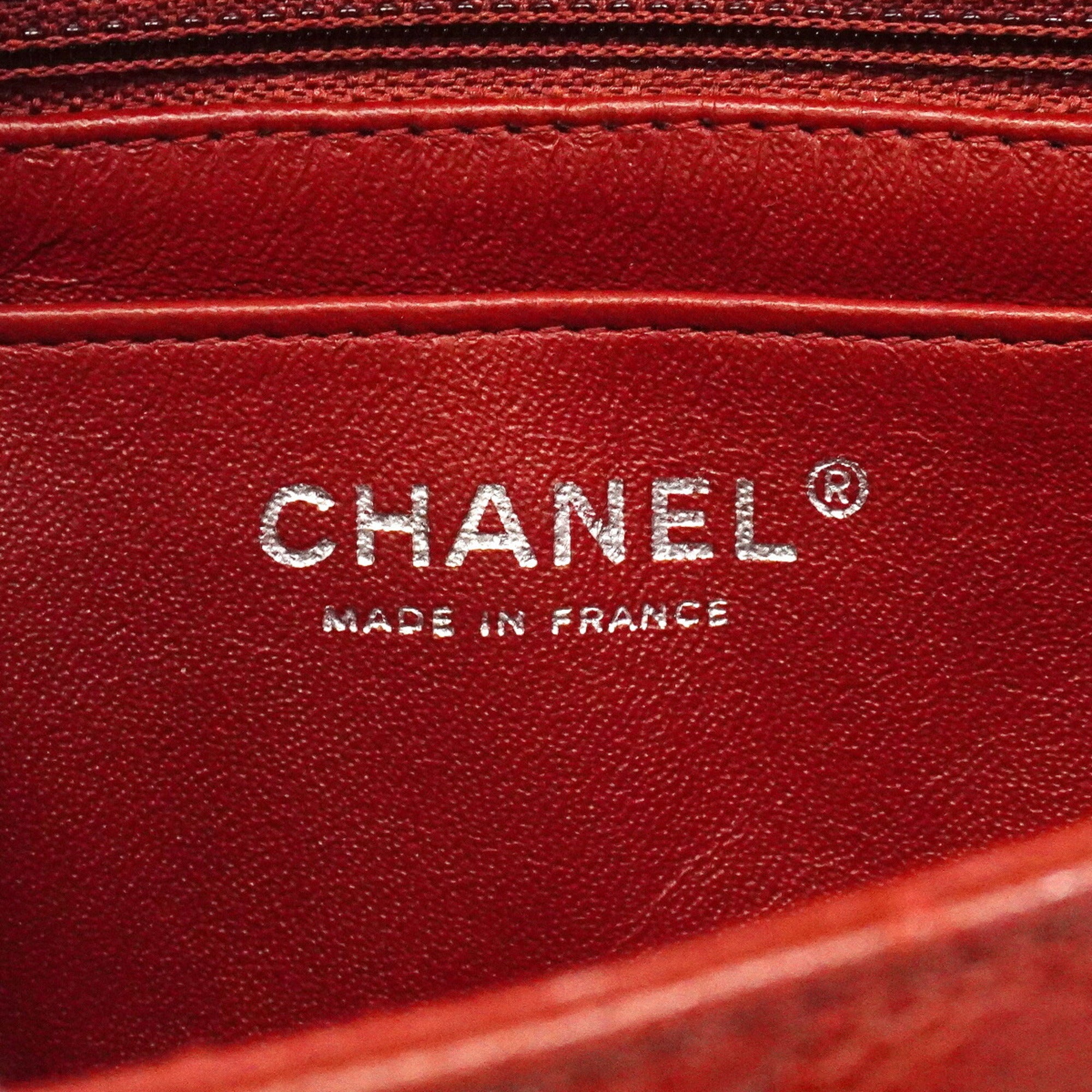 Chanel Bordeaux Grained Calfskin Shoulder Bag (Pre-Owned)