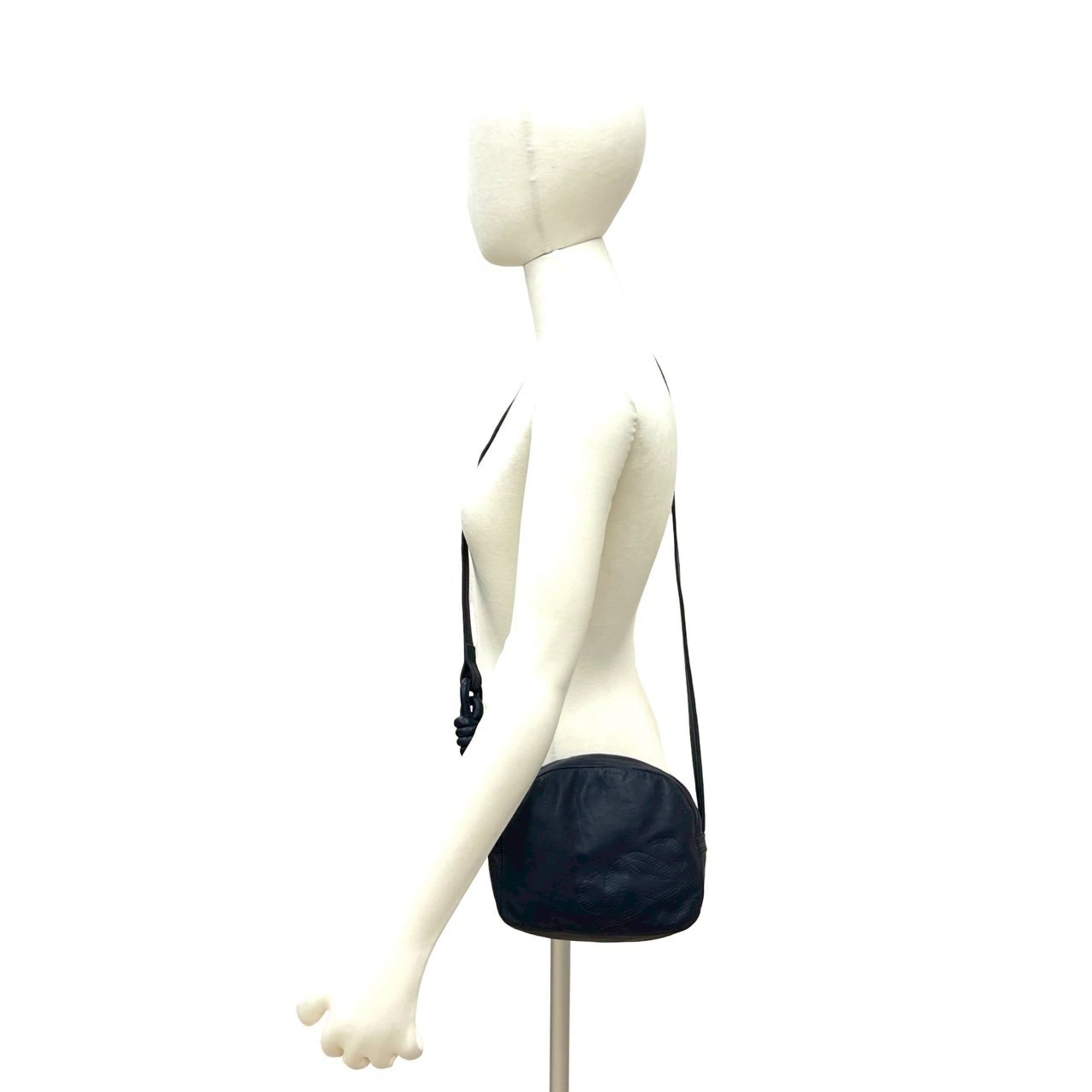 Loewe Purple Leather Pochette Shoulder Bag (Pre-Owned)