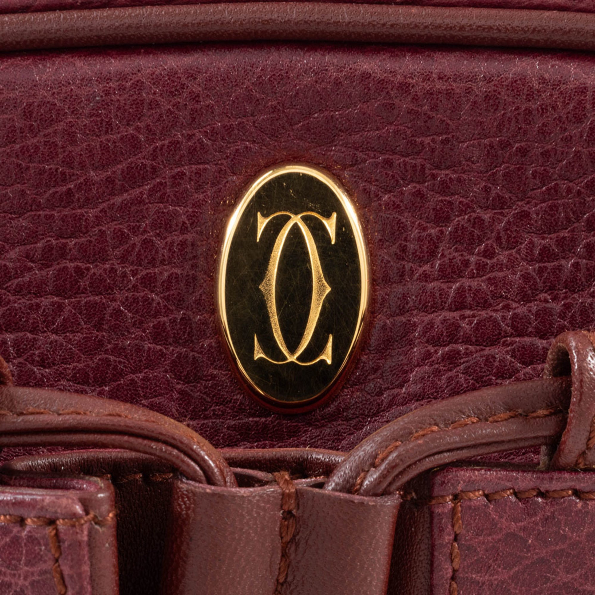 Cartier Must Bordeaux Leather Pochette Shoulder Bag (Pre-Owned)