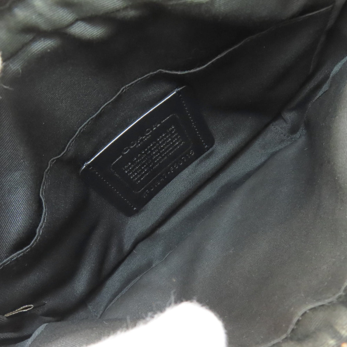 Coach Signature Black Pvc Shoulder Bag (Pre-Owned)