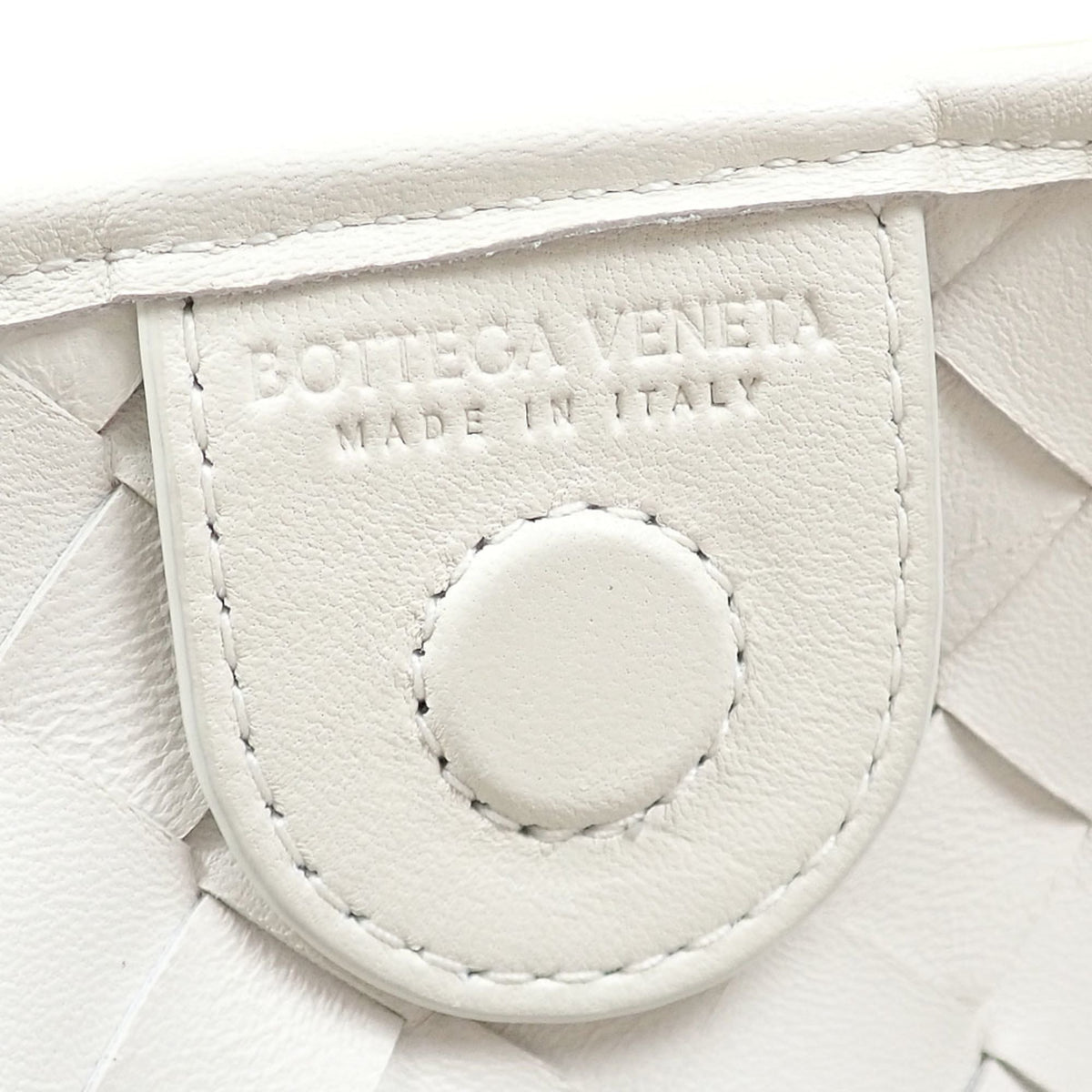 Bottega Veneta White Leather Handbag (Pre-Owned)