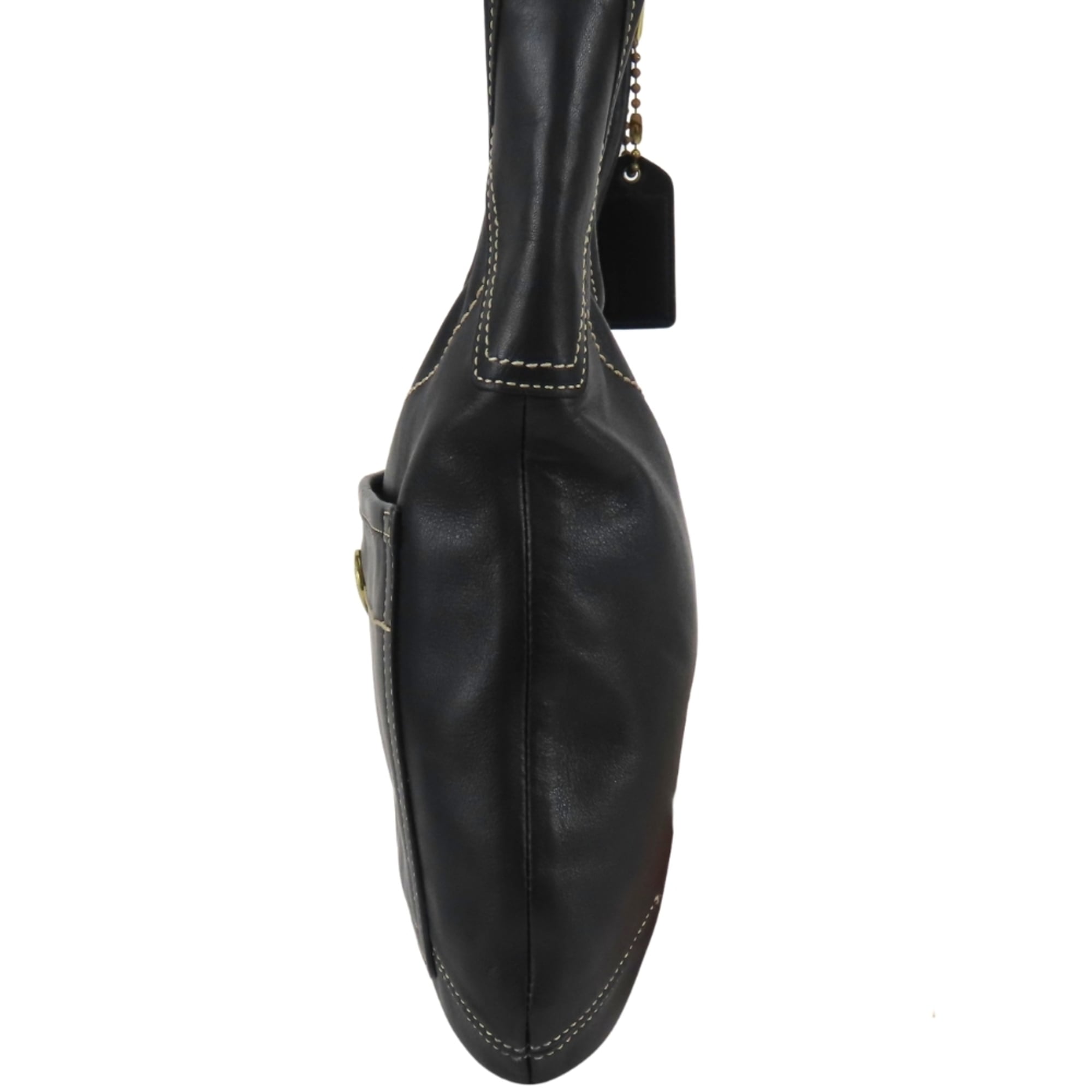 Coach Black Leather Shoulder Bag (Pre-Owned)