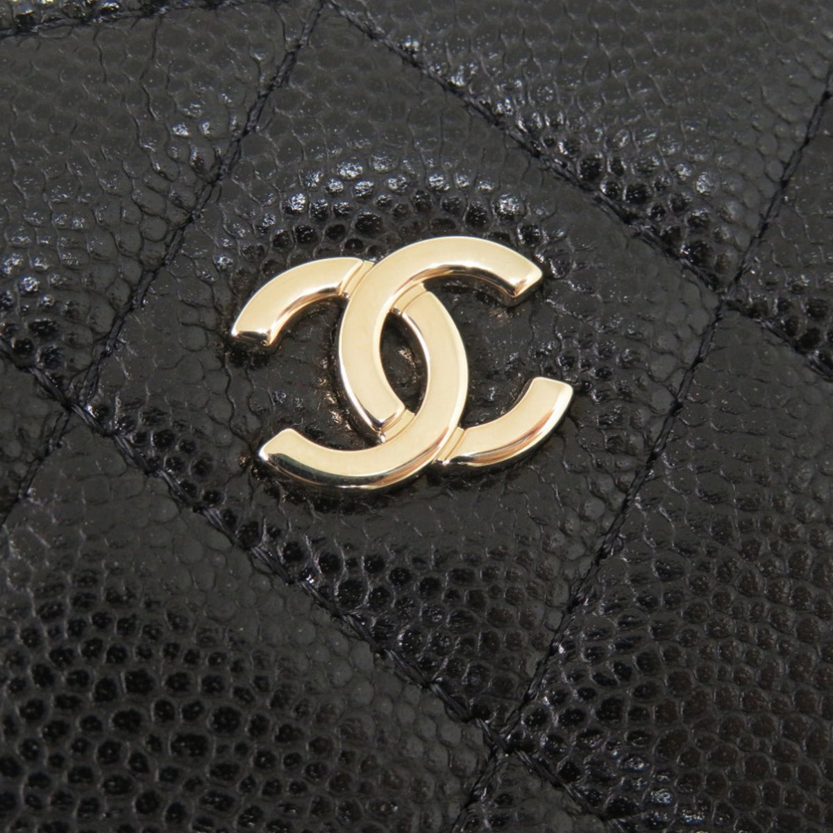 Chanel Black Grained Calfskin Shoulder Bag (Pre-Owned)