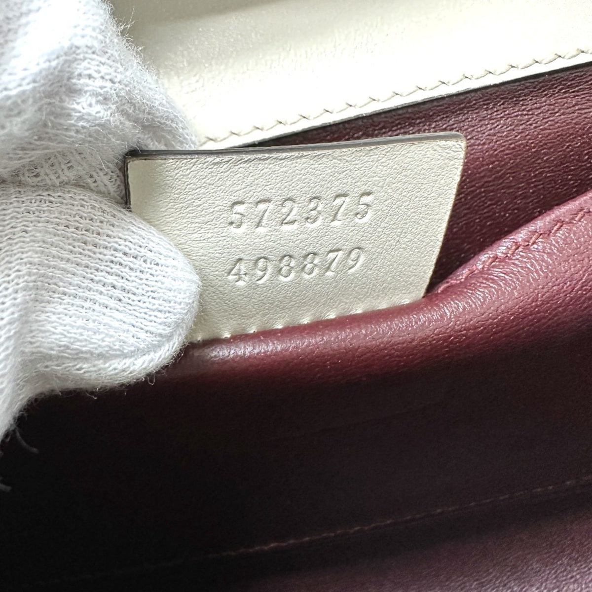 Gucci White Leather Shoulder Bag (Pre-Owned)