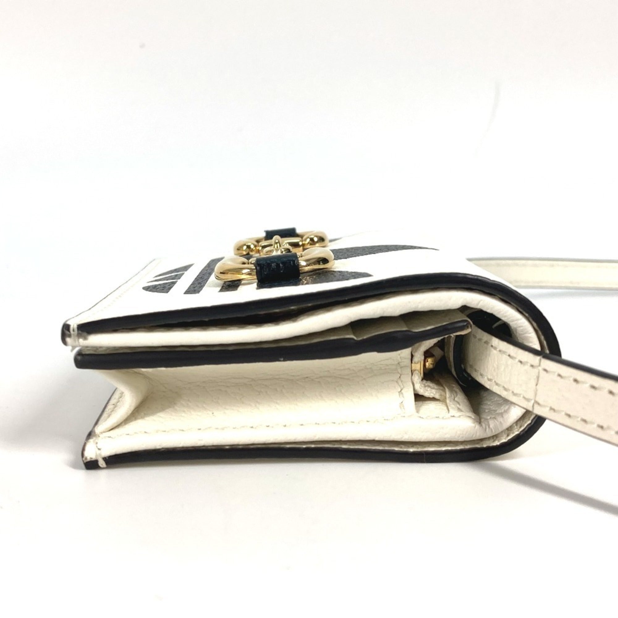 Gucci Black White Leather Wallet (Bi-Fold) (Pre-Owned)