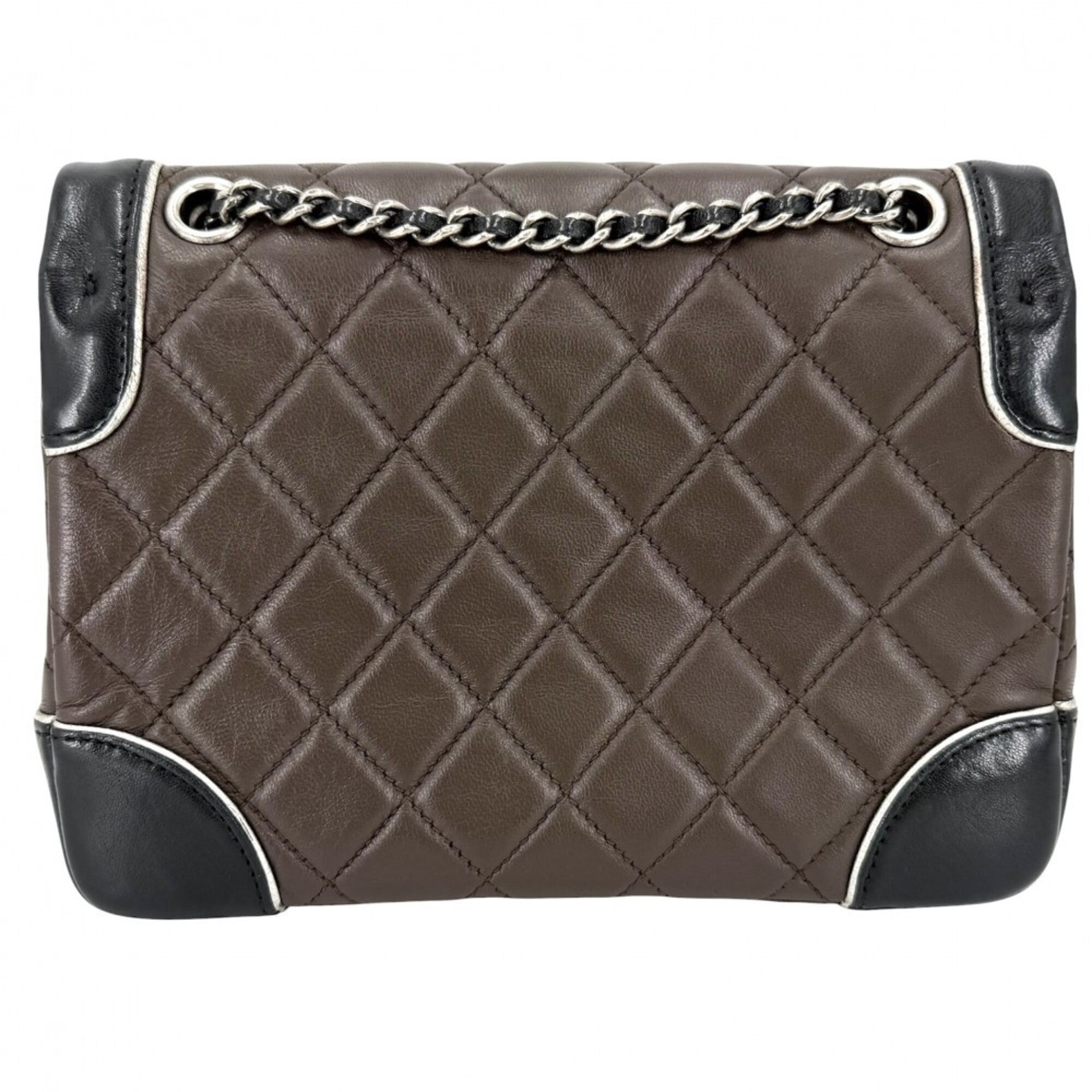 Chanel Black Brown White Leather Shoulder Bag (Pre-Owned)