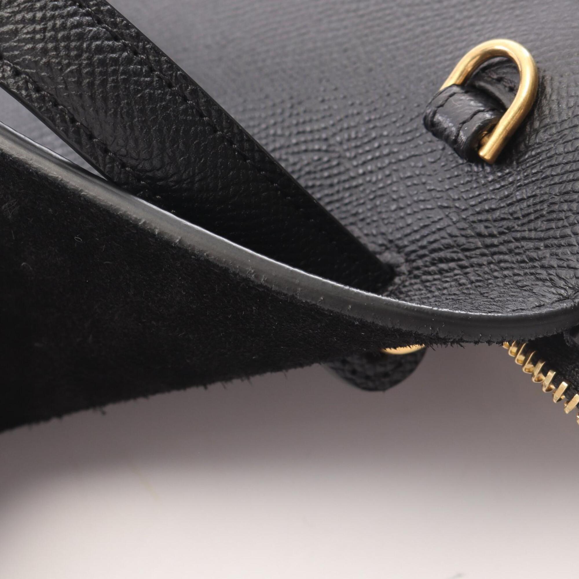 Celine Black Leather Handbag (Pre-Owned)