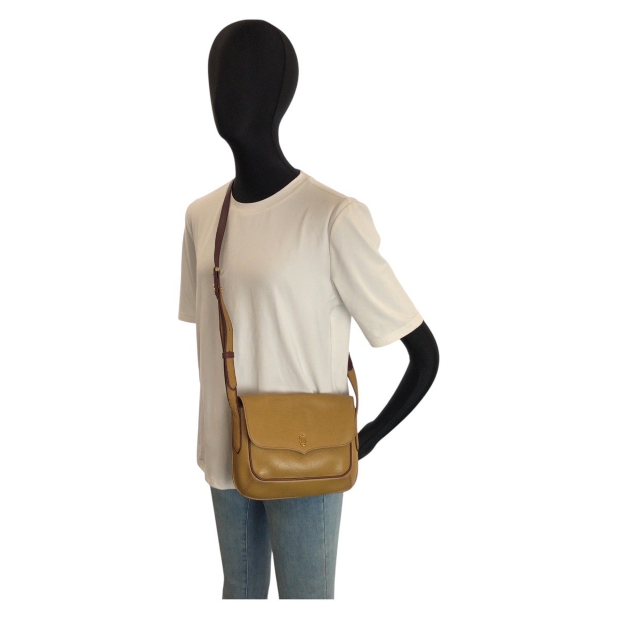 Cartier Beige Bordeaux Leather Pochette Shoulder Bag (Pre-Owned)