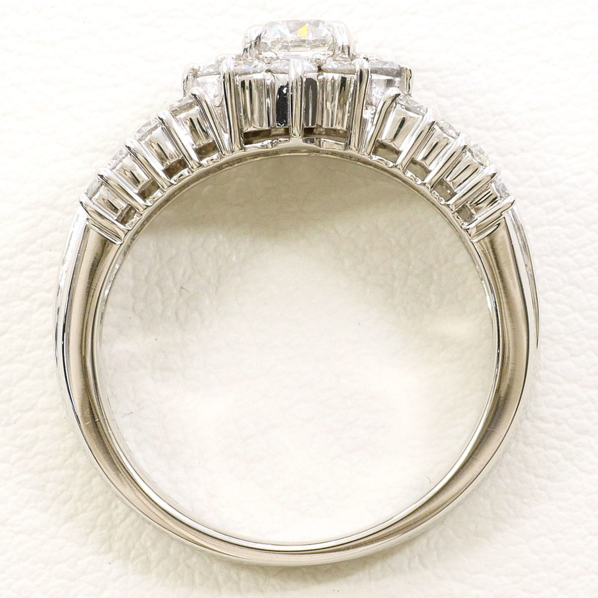 Unbranded Platinum Platinum 900 Band Ring (Pre-Owned)