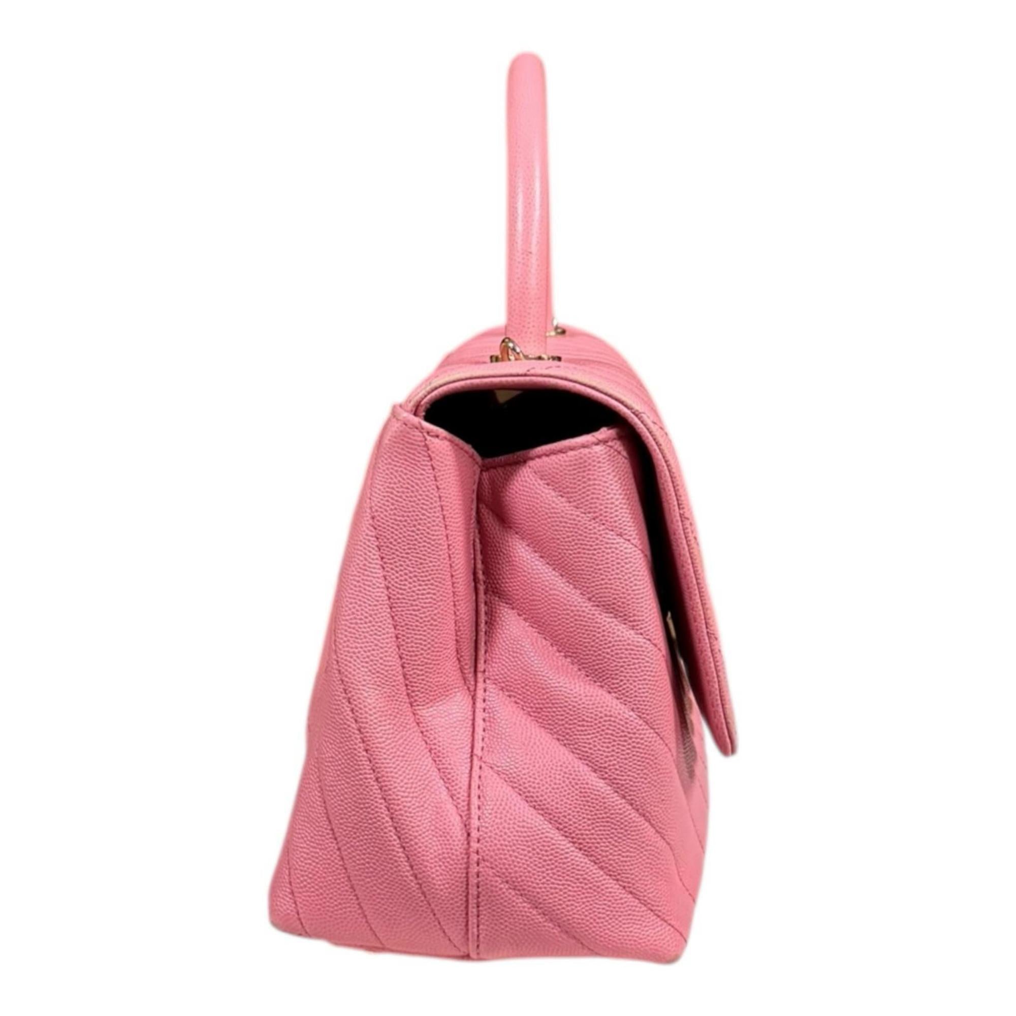 Chanel Pink Grained Calfskin Shoulder Bag (Pre-Owned)