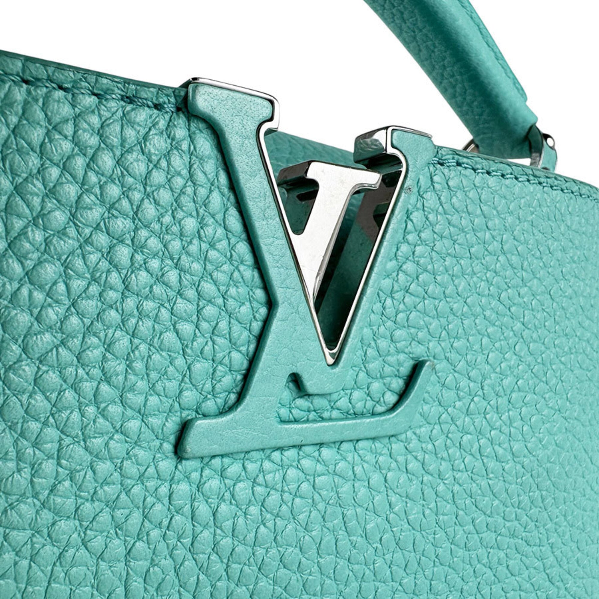 Louis Vuitton Green Leather Handbag Shoulder Bag (Pre-Owned)