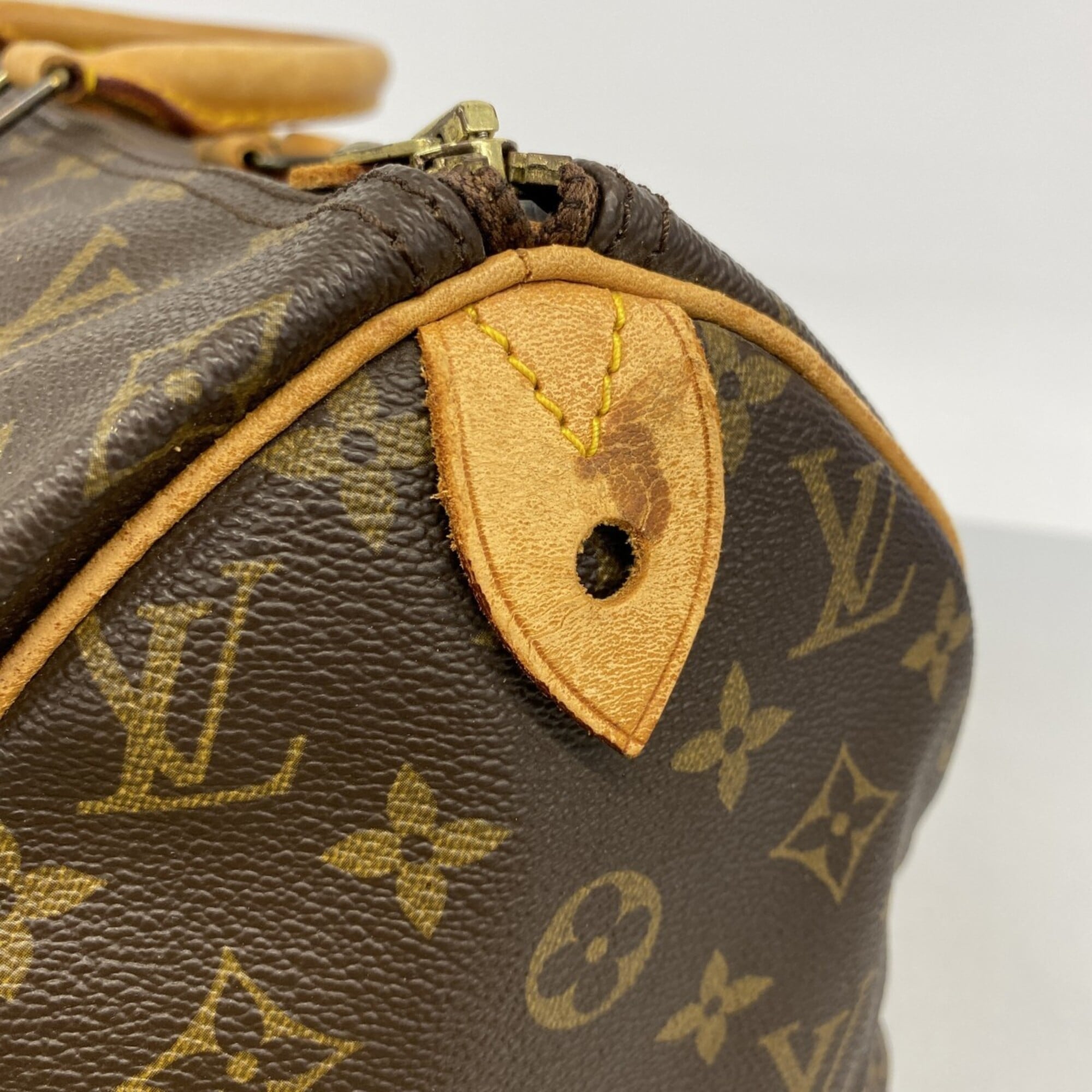 Louis Vuitton Brown Handbag (Pre-Owned)