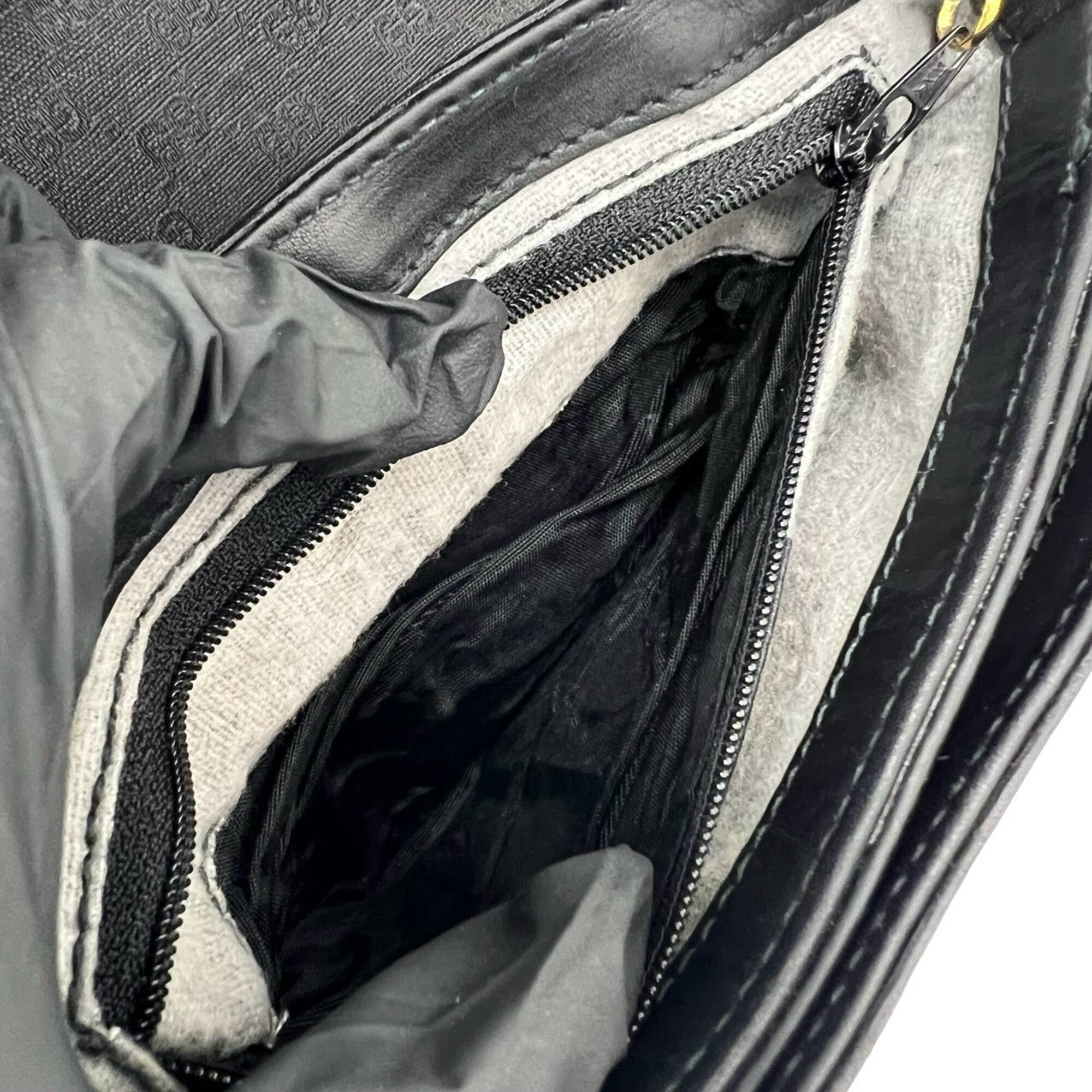 Gucci Black Leather Pvc Pochette Shoulder Bag (Pre-Owned)