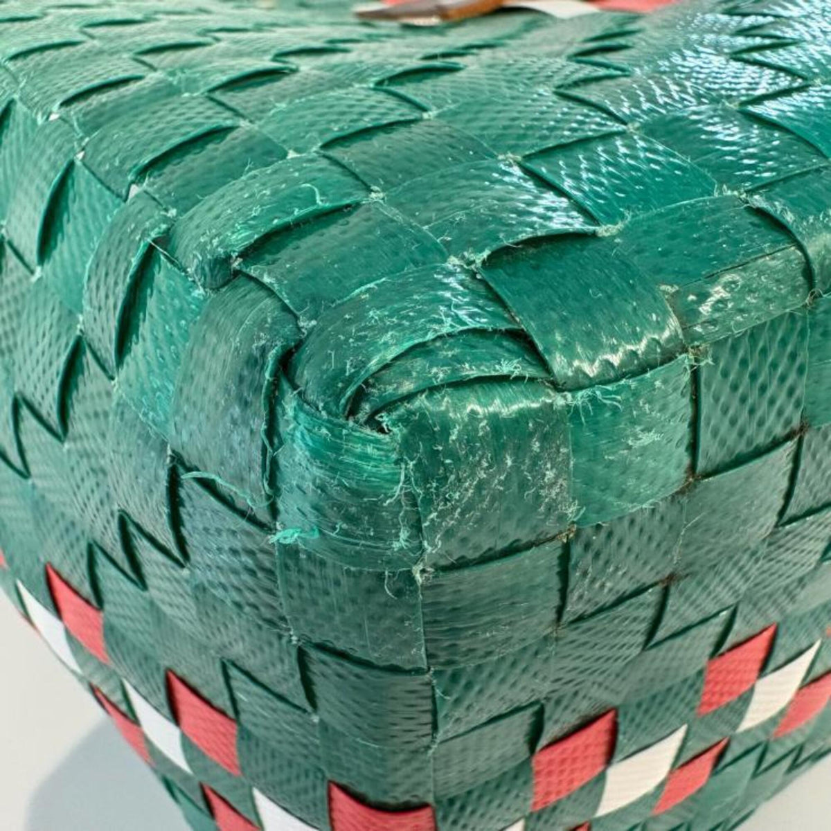 Marni Green Red Color Vinyl Leather Basket Handbag (Pre-Owned)