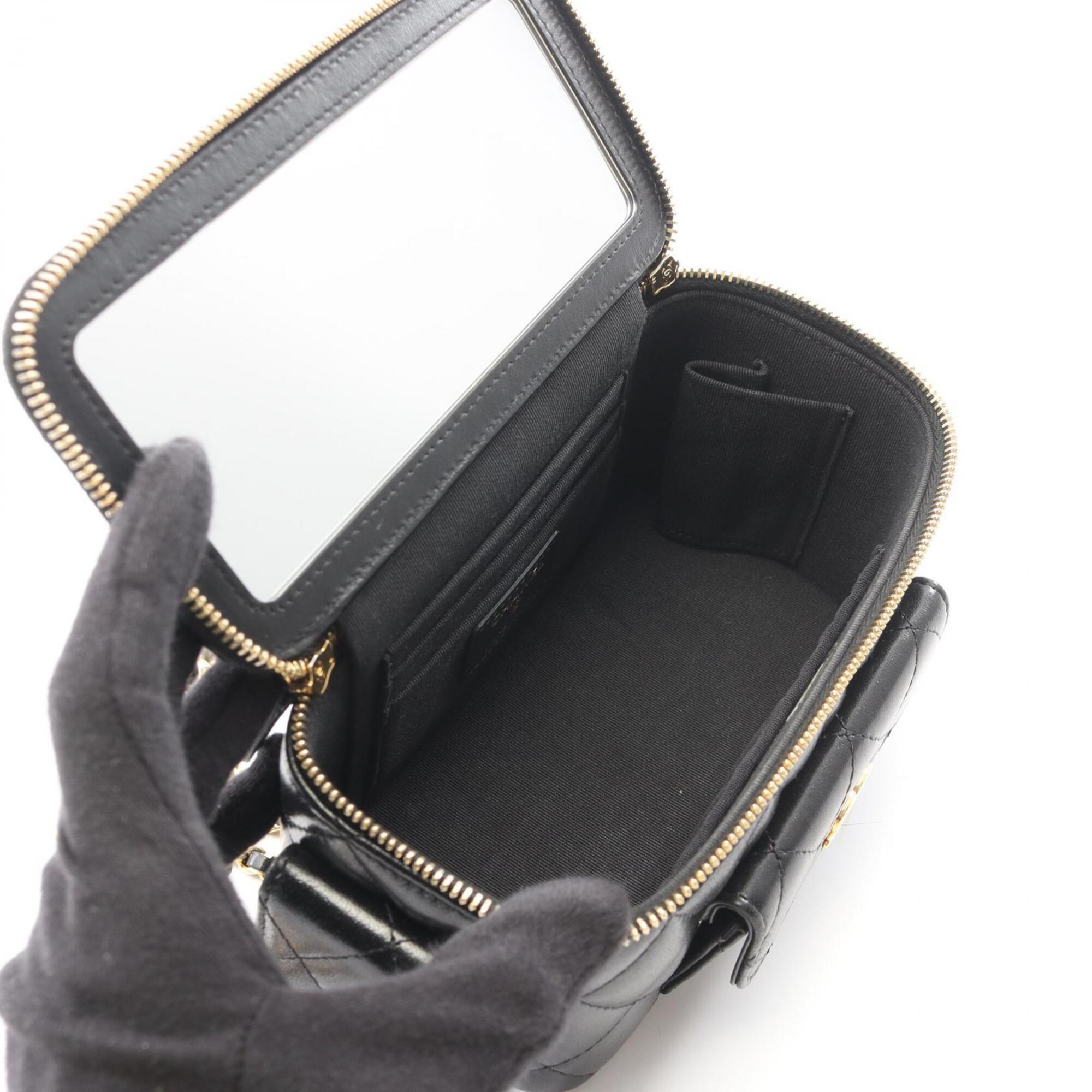 Chanel Black Grained Calfskin Handbag Shoulder Bag (Pre-Owned)