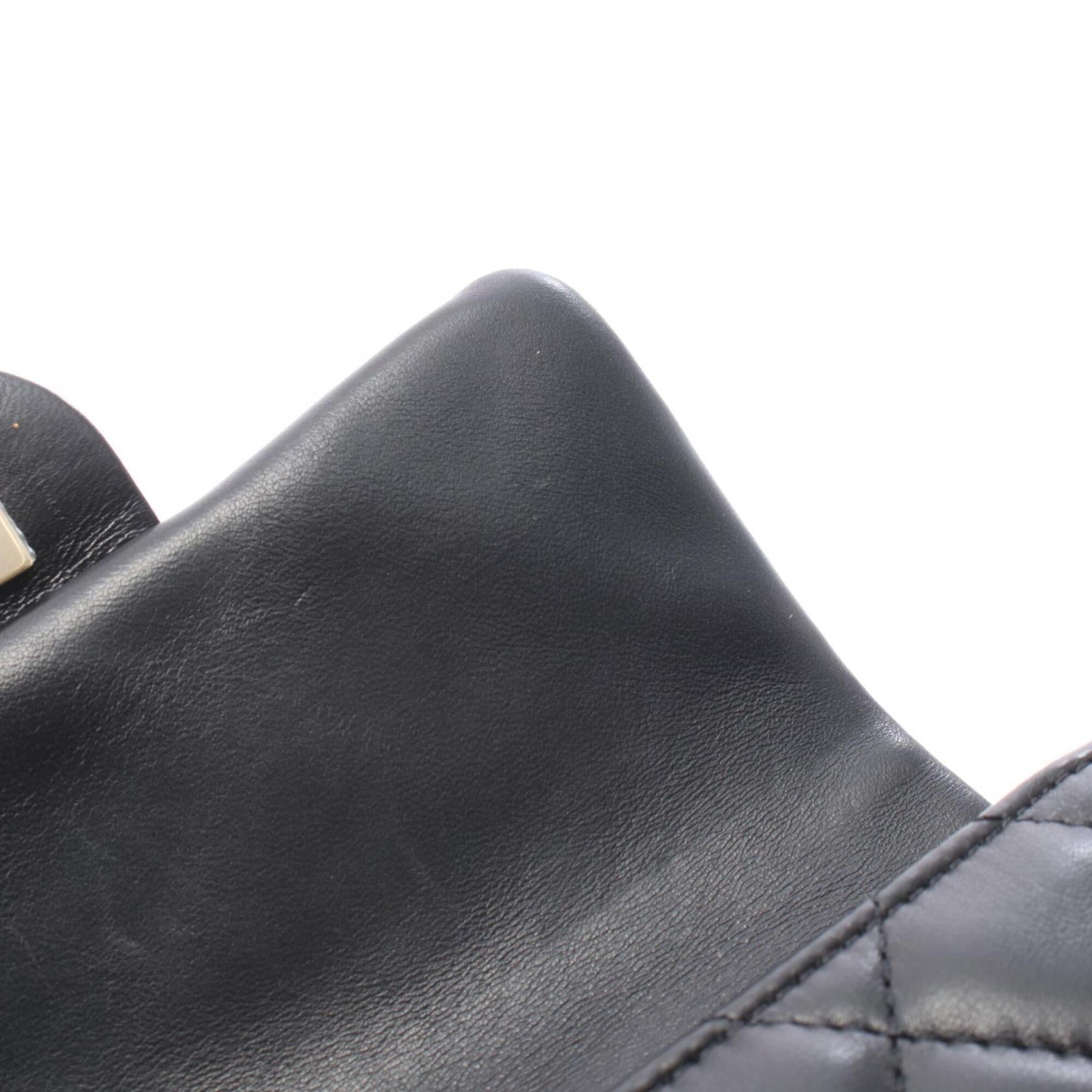 Chanel Black Leather Handbag Shoulder Bag (Pre-Owned)