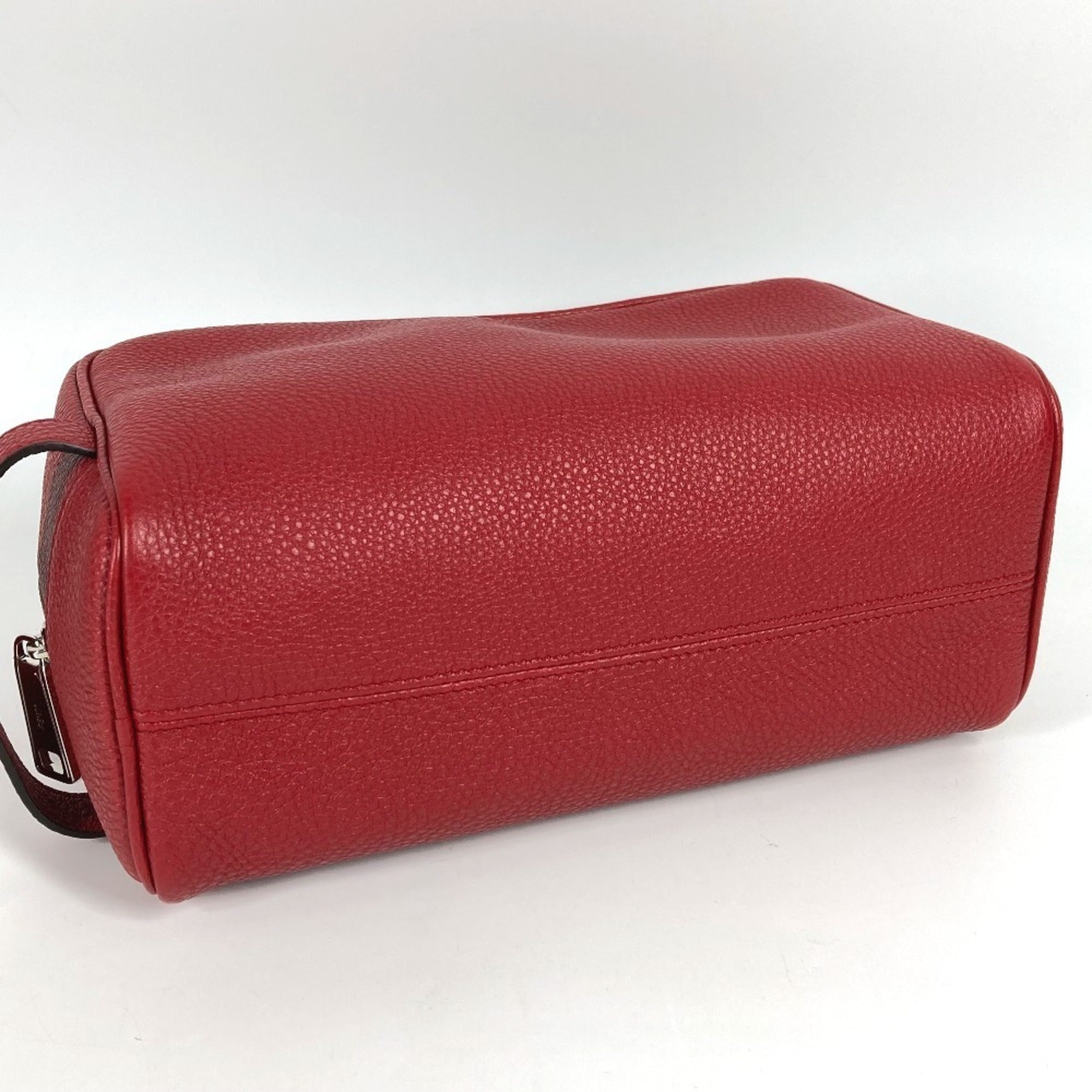 Fendi Red Color Leather Clutch Bag (Pre-Owned)