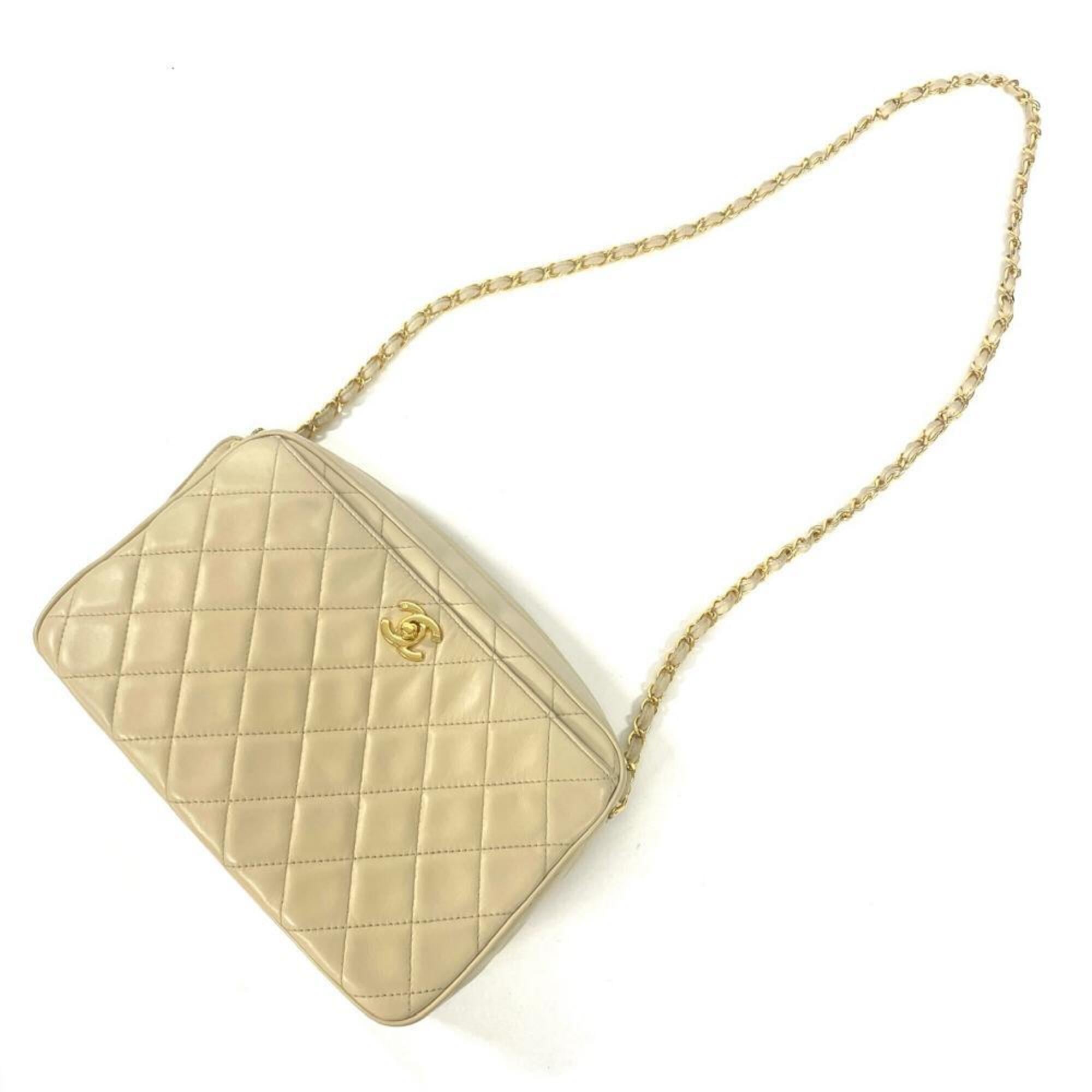 Chanel Beige Leather Shoulder Bag (Pre-Owned)