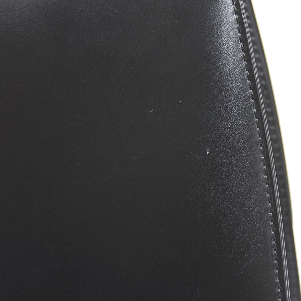 Louis Vuitton Black Leather Handbag (Pre-Owned)