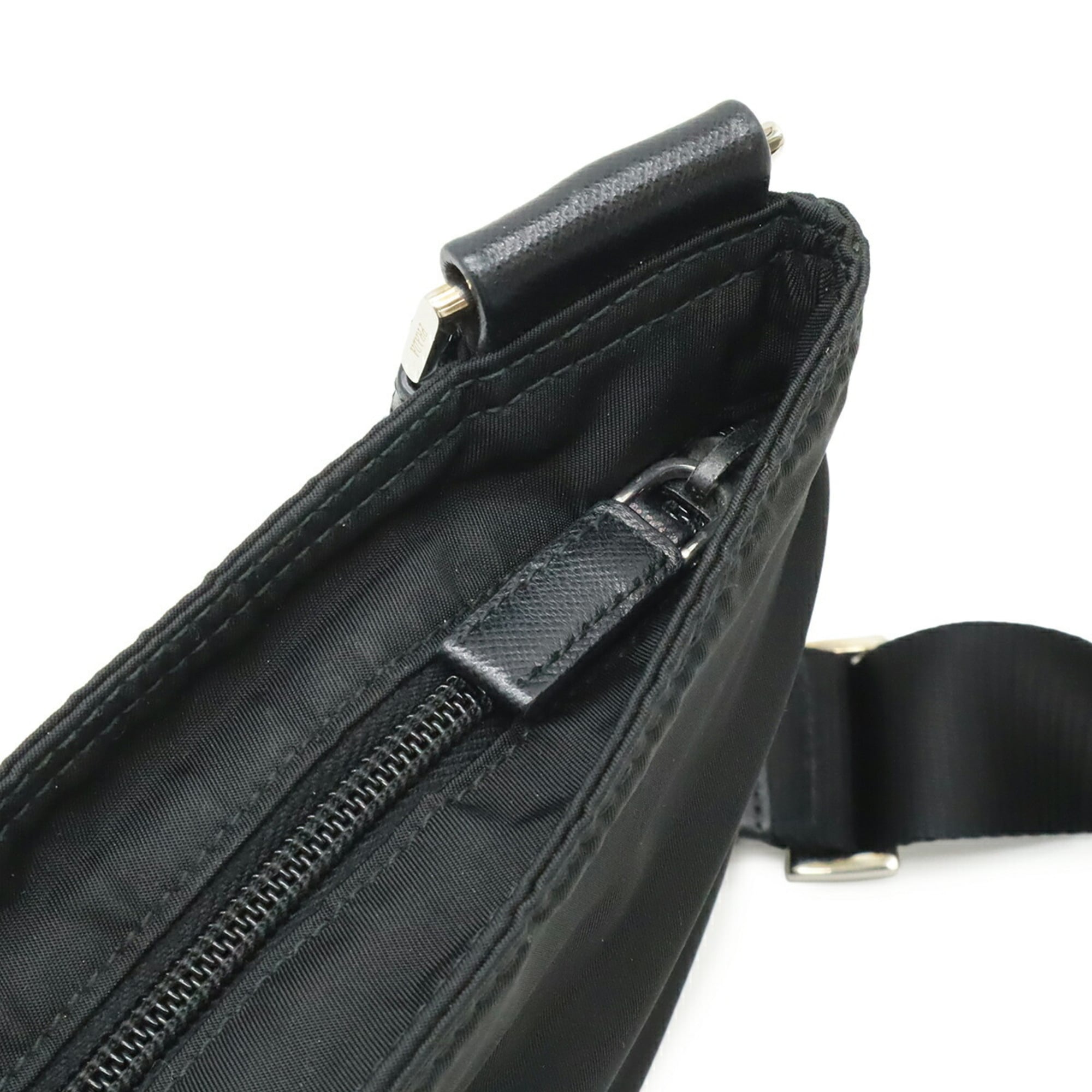 Prada Black Nero Nylon Shoulder Bag (Pre-Owned)