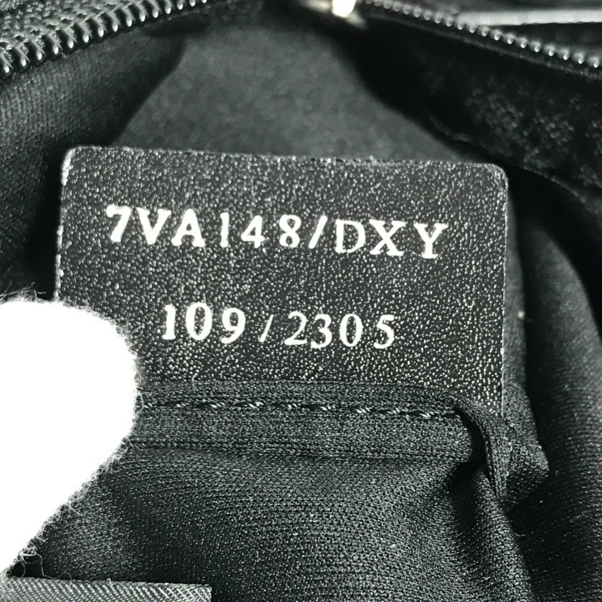 Fendi Black Leather Nylon Shoulder Bag (Pre-Owned)