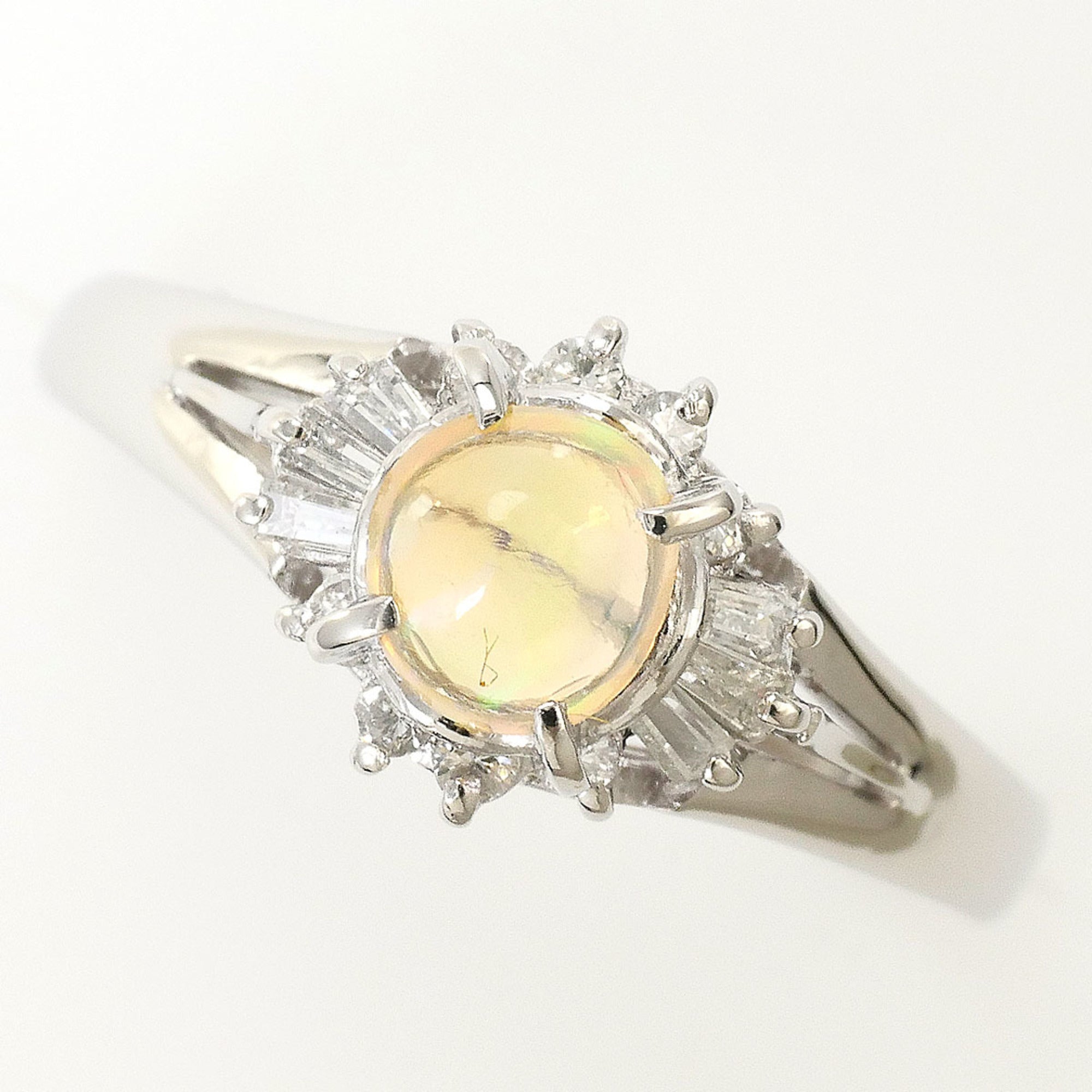 Unbranded Platinum 900 Band Ring (Pre-Owned)