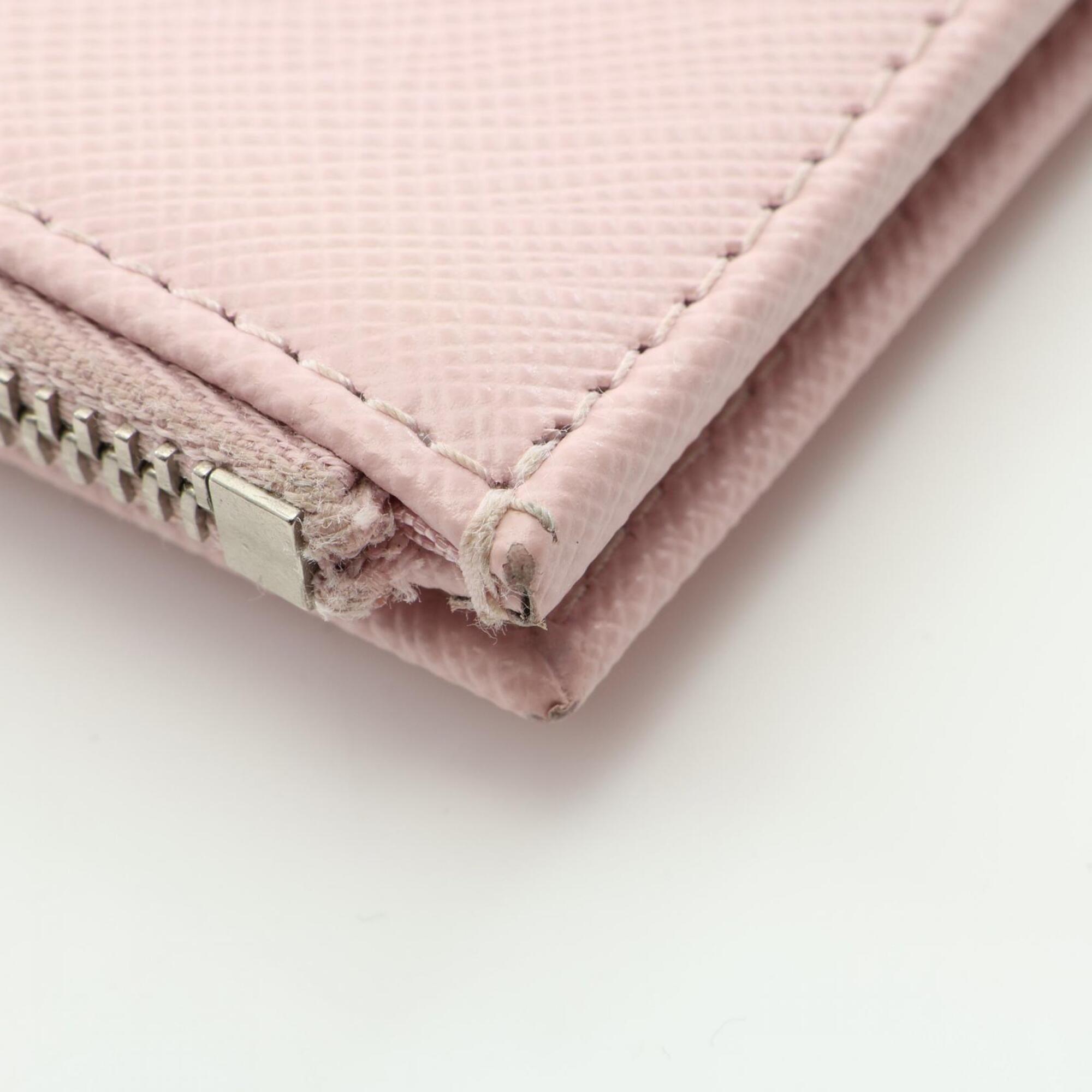 Prada Saffiano Pink Saffiano Wallet (Bi-Fold) (Pre-Owned)