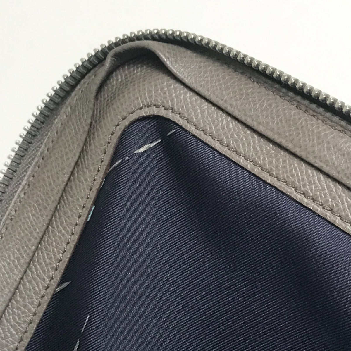 Hermes Kara Etoupe Gray Gray Epsom Leather Clutch Bag (Pre-Owned)