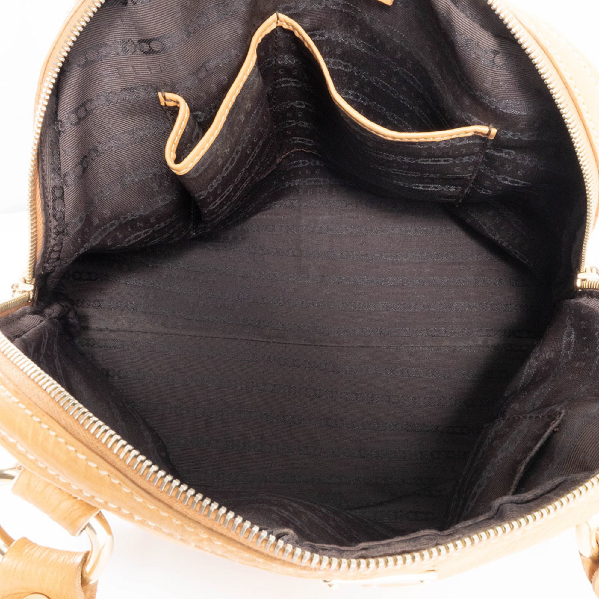 Celine Beige Leather Shoulder Bag (Pre-Owned)