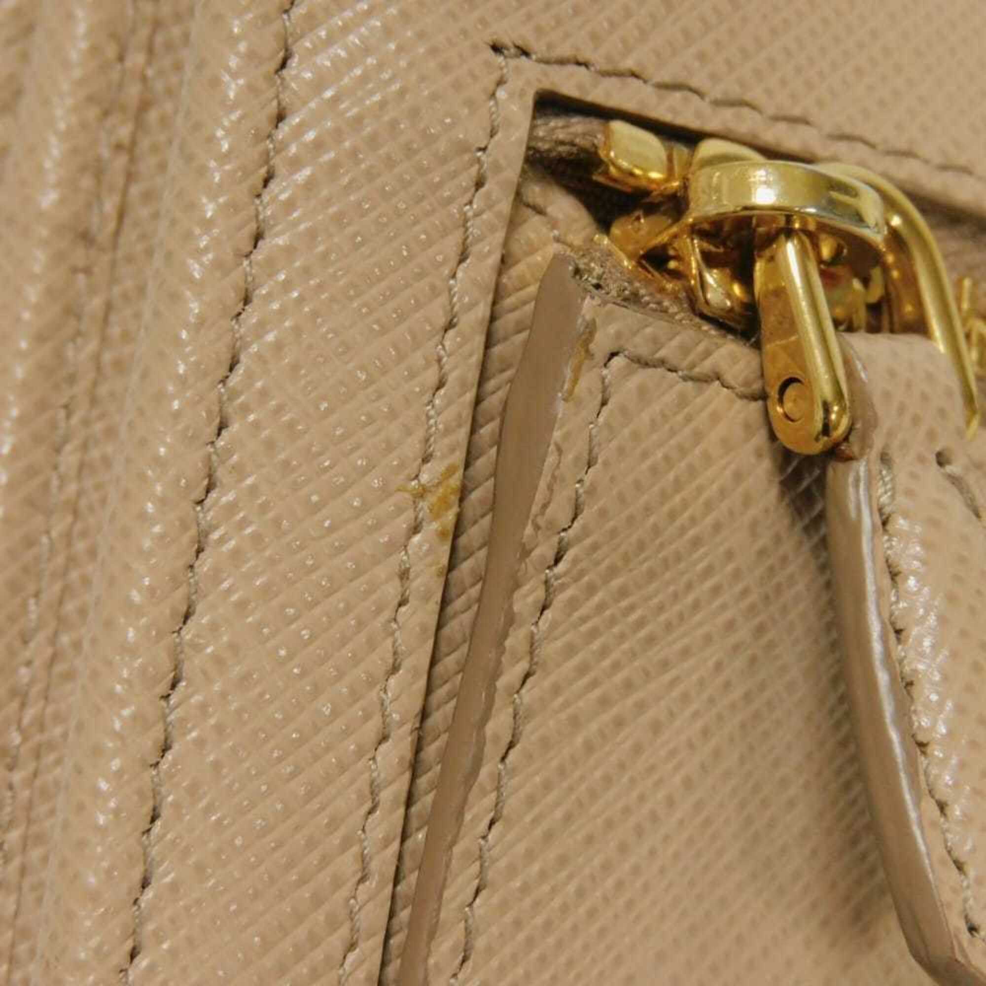 Prada Beige Saffiano Lux Long Wallet (Bi-Fold) (Pre-Owned)