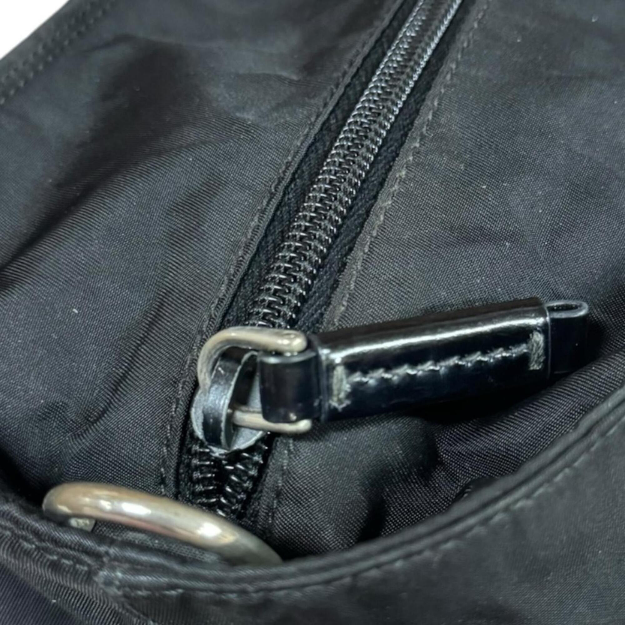 Prada Black Nylon Shoulder Bag (Pre-Owned)