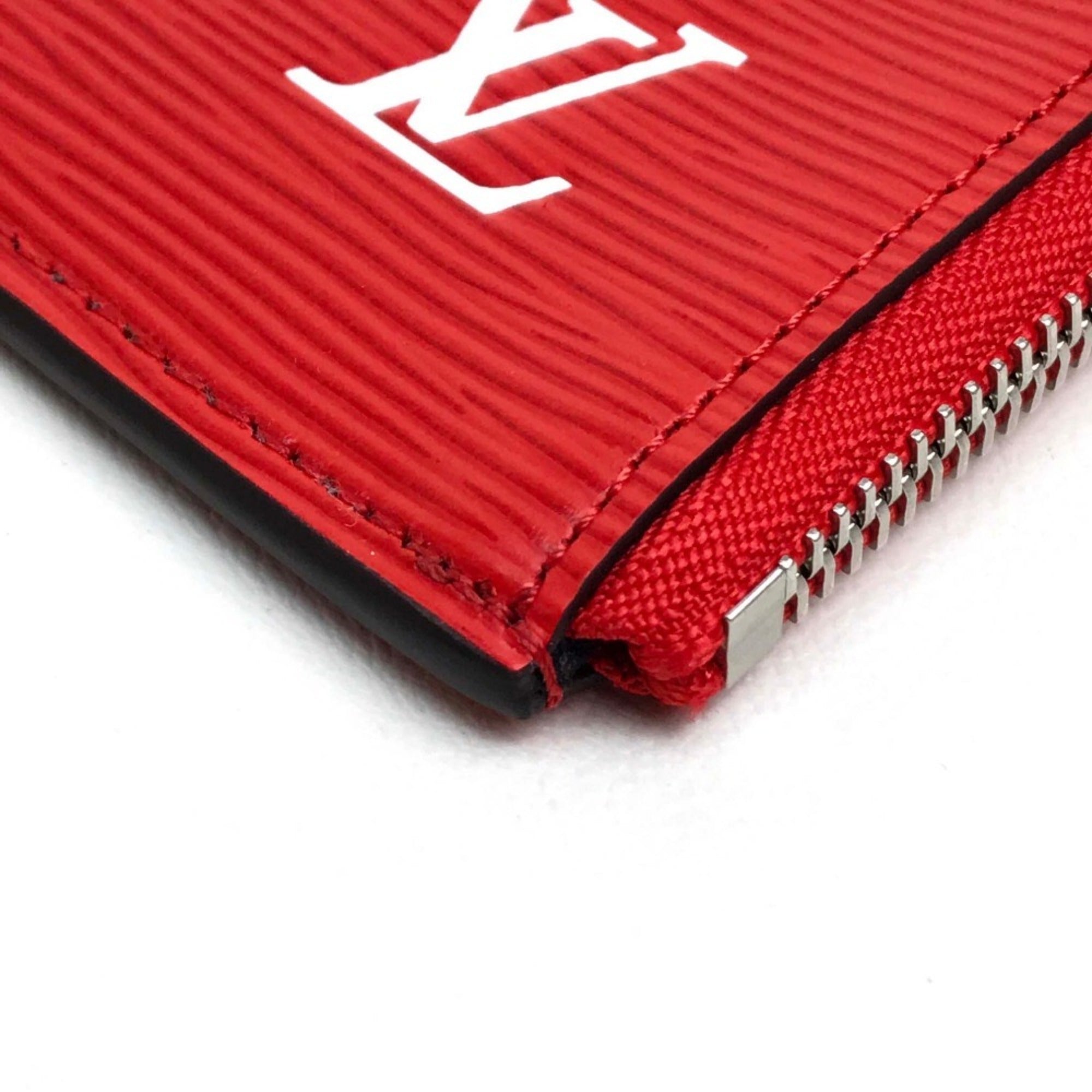 Louis Vuitton Red Color Epi Leather Clutch Bag Pochette (Pre-Owned)