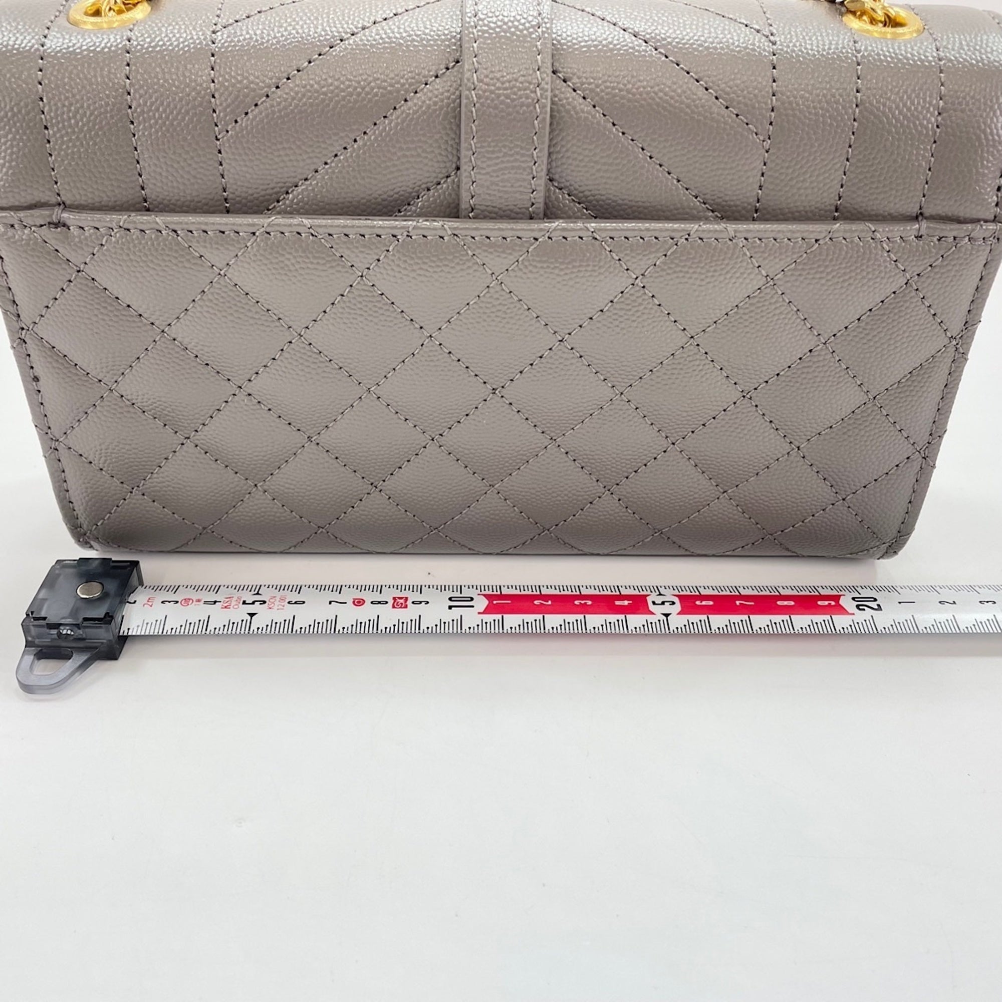 Yves Saint Laurent Gray Leather Shoulder Bag (Pre-Owned)
