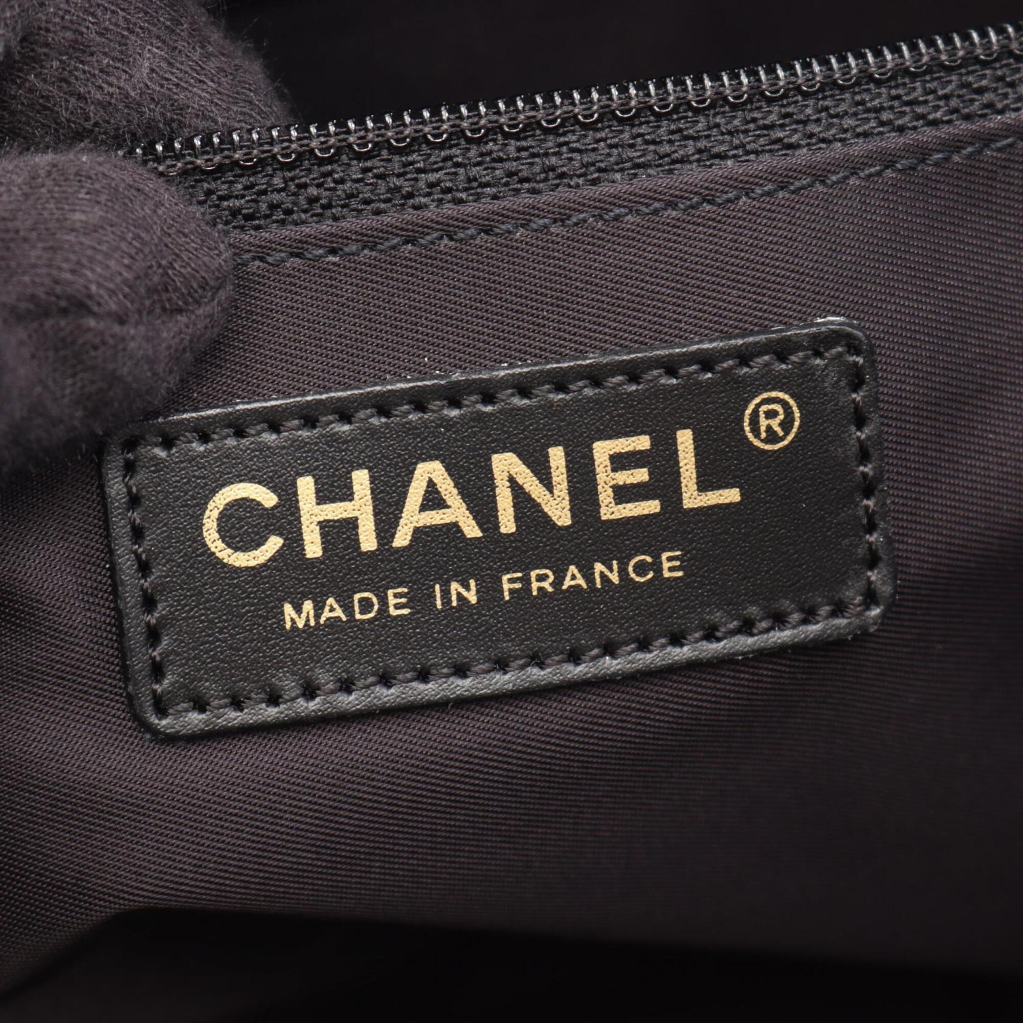Chanel Black New Travel Line Handbag Tote Bag (Pre-Owned)