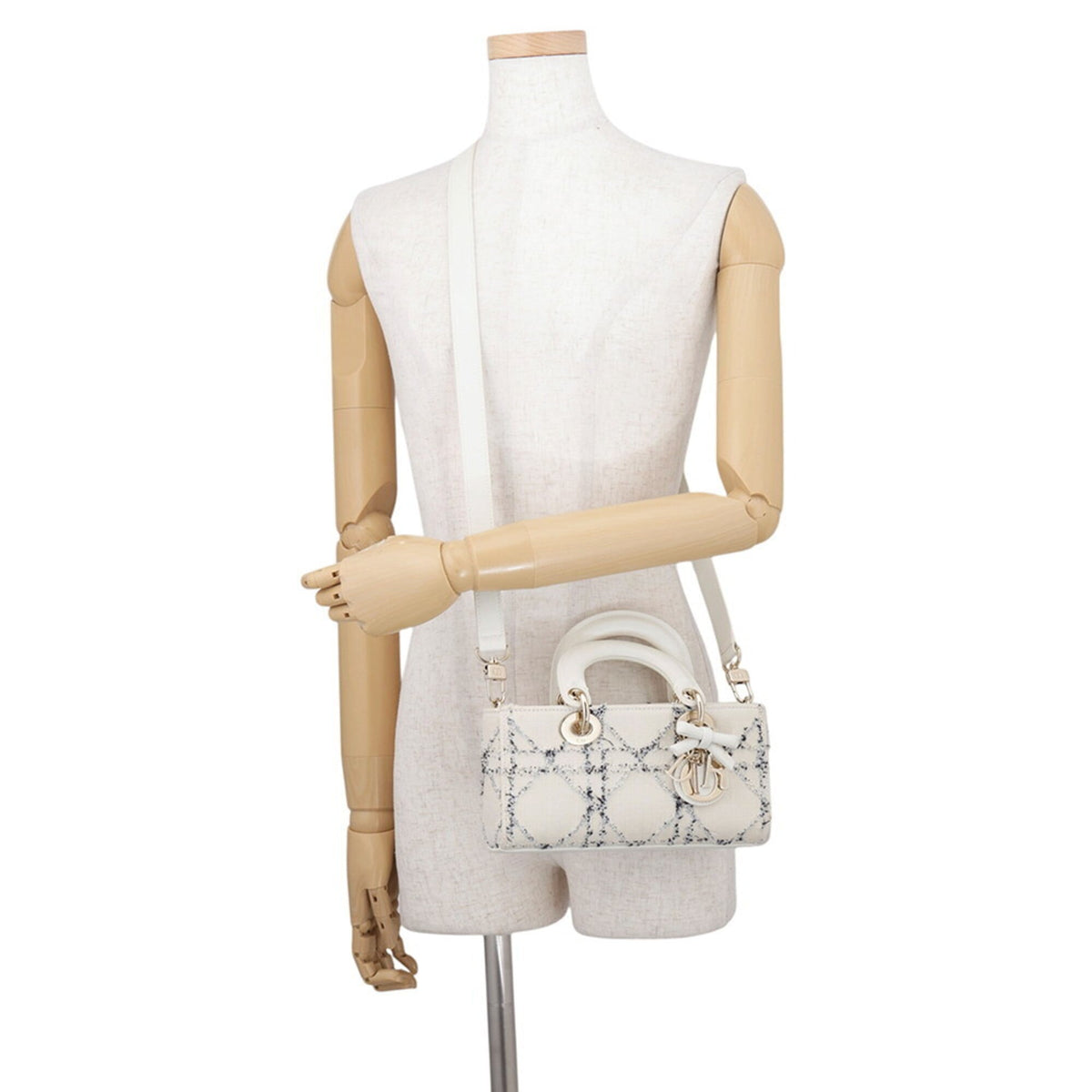 Christian Dior Blue White Leather Handbag (Pre-Owned)