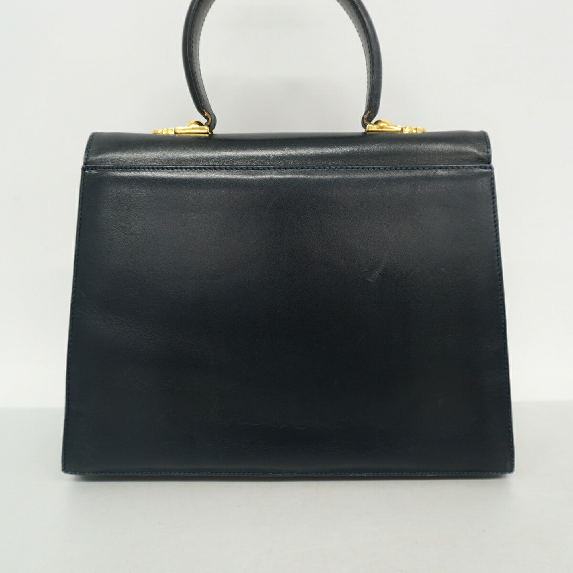 Salvatore Ferragamo Black Leather Handbag (Pre-Owned)